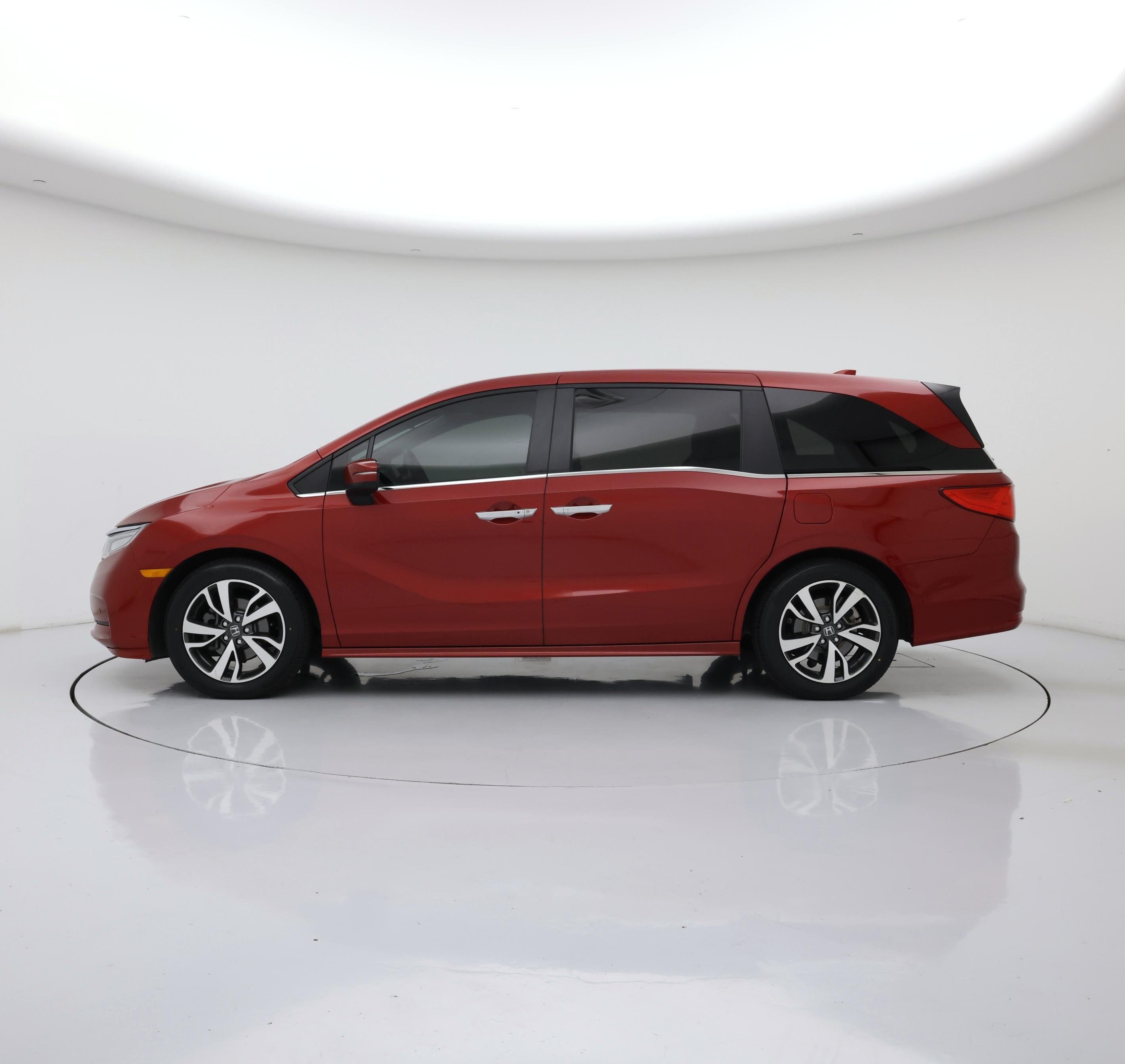 Thumbnail: 2022 Honda Odyssey - 3