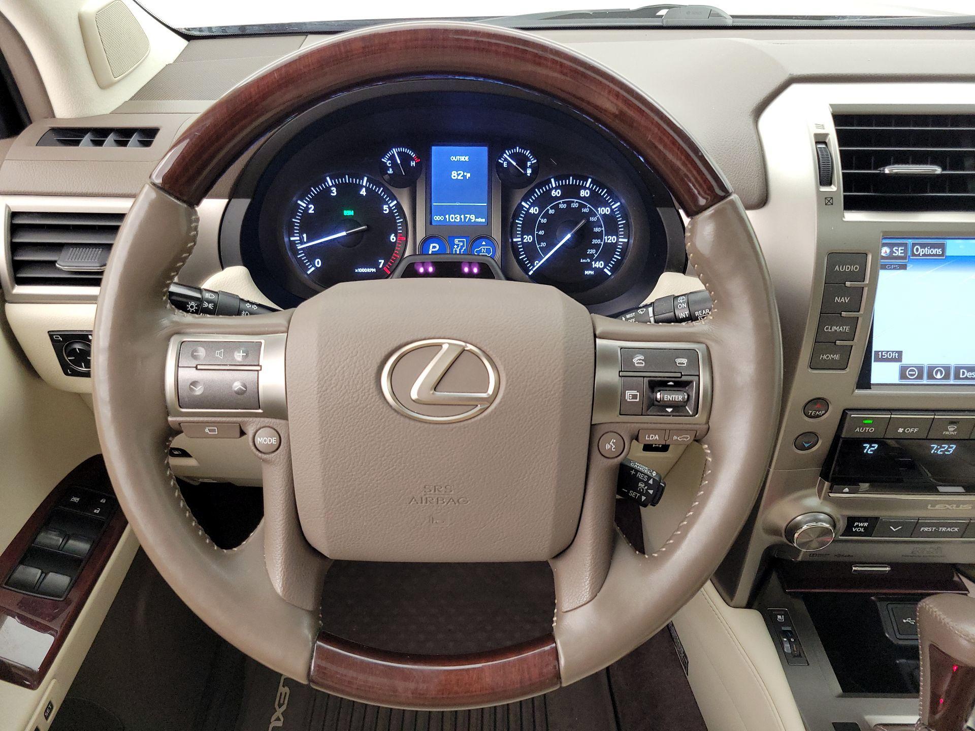 Thumbnail: 2019 Lexus GX - 10