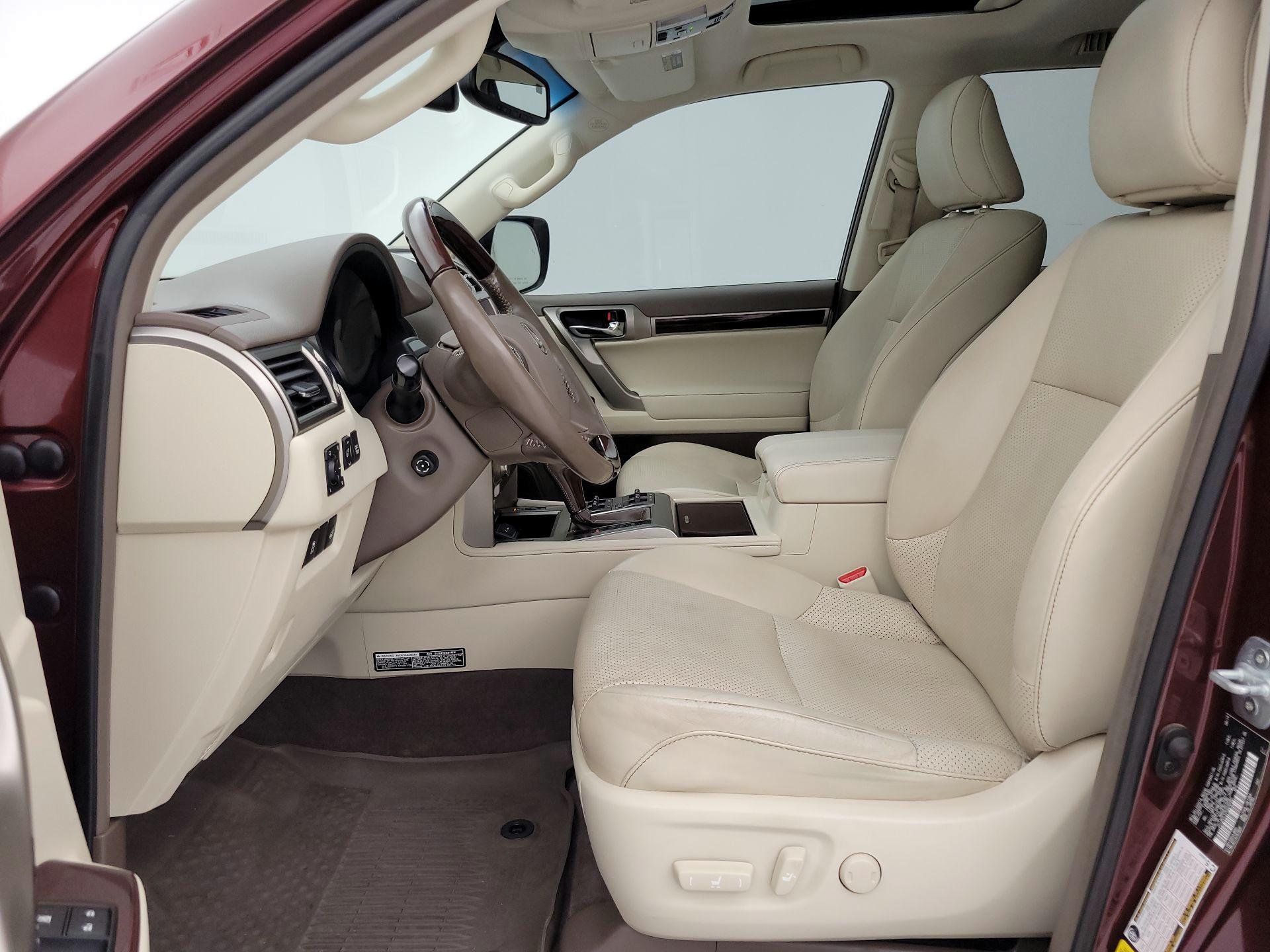 Thumbnail: 2019 Lexus GX - 11