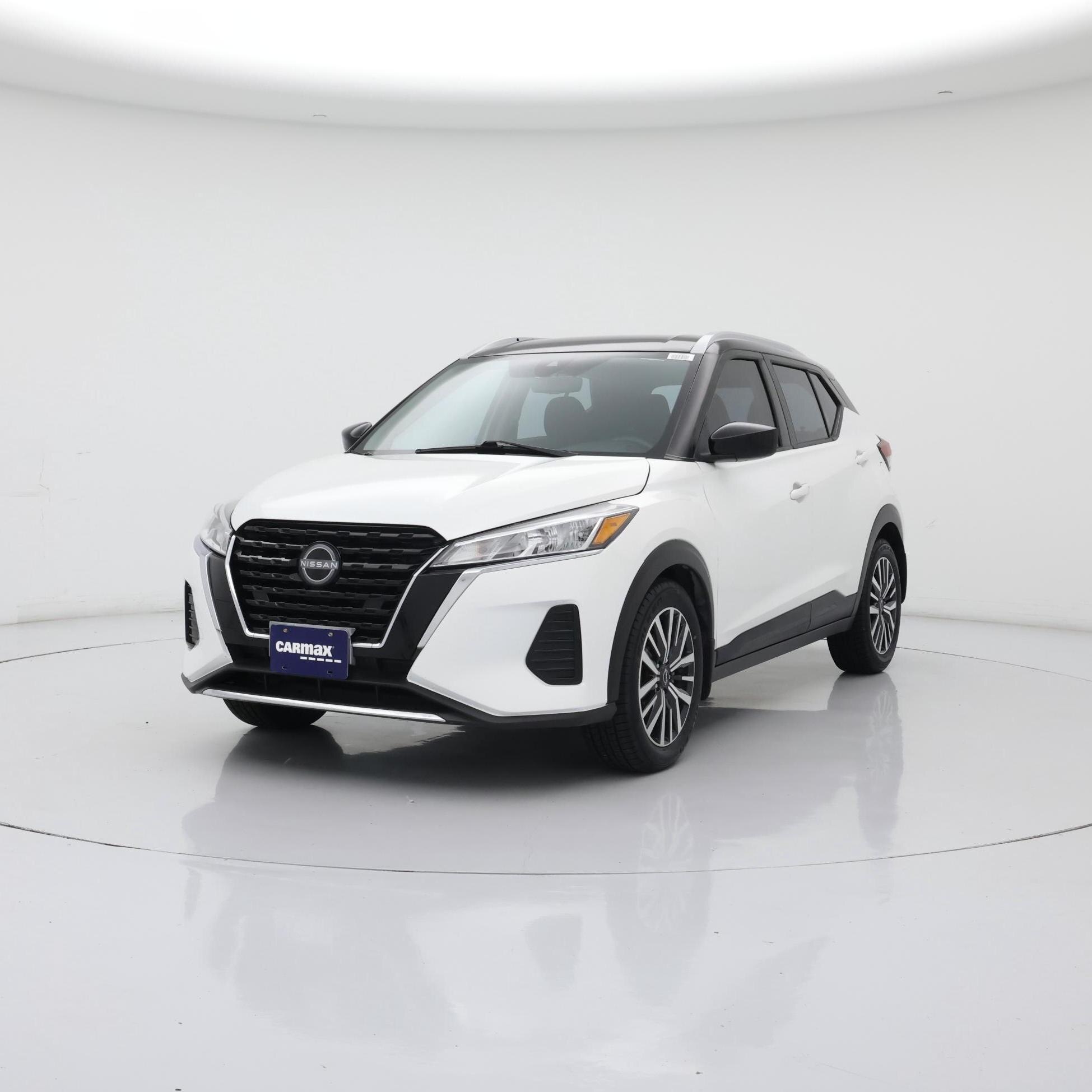 Thumbnail: 2022 Nissan Kicks - 4
