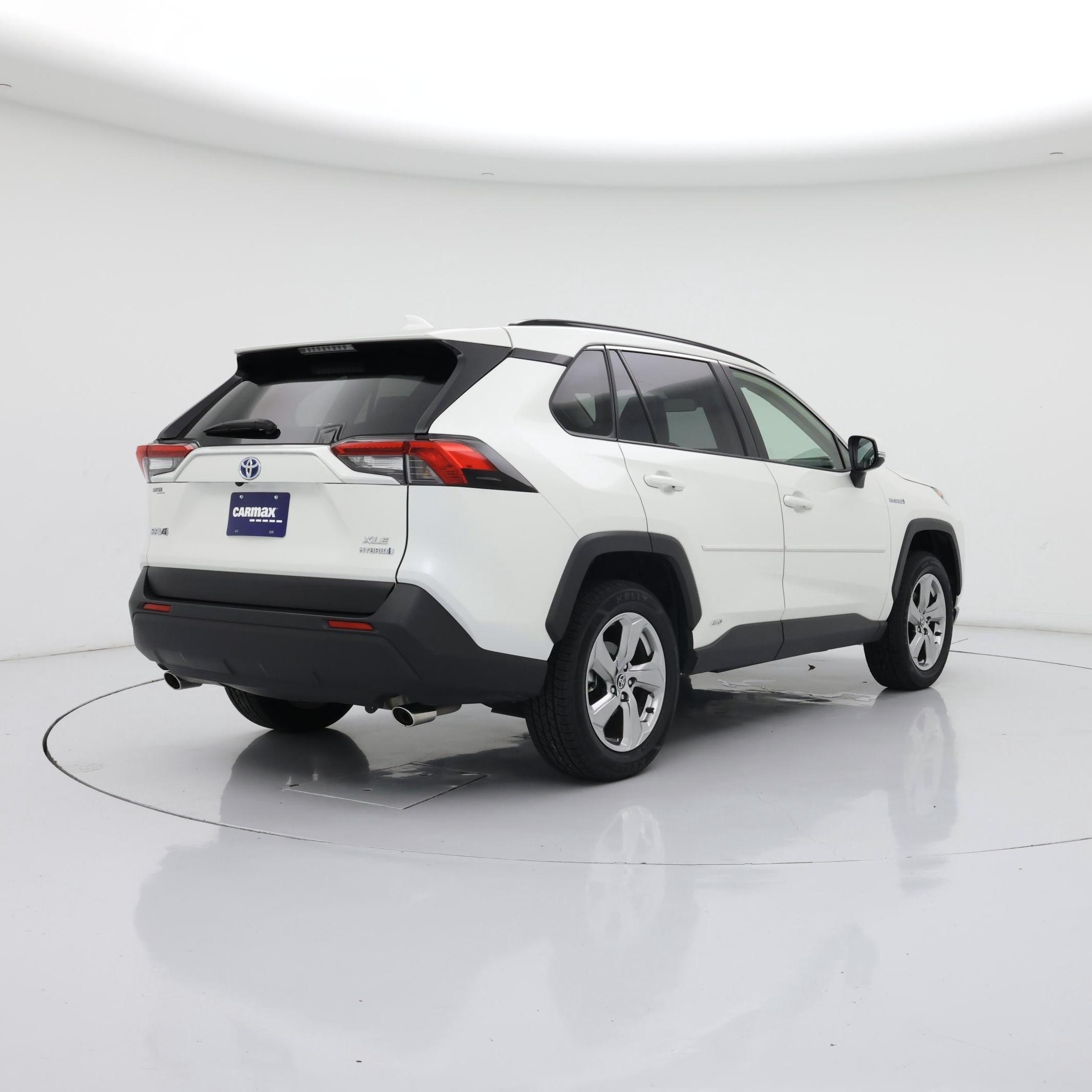Thumbnail: 2021 Toyota RAV4 - 8