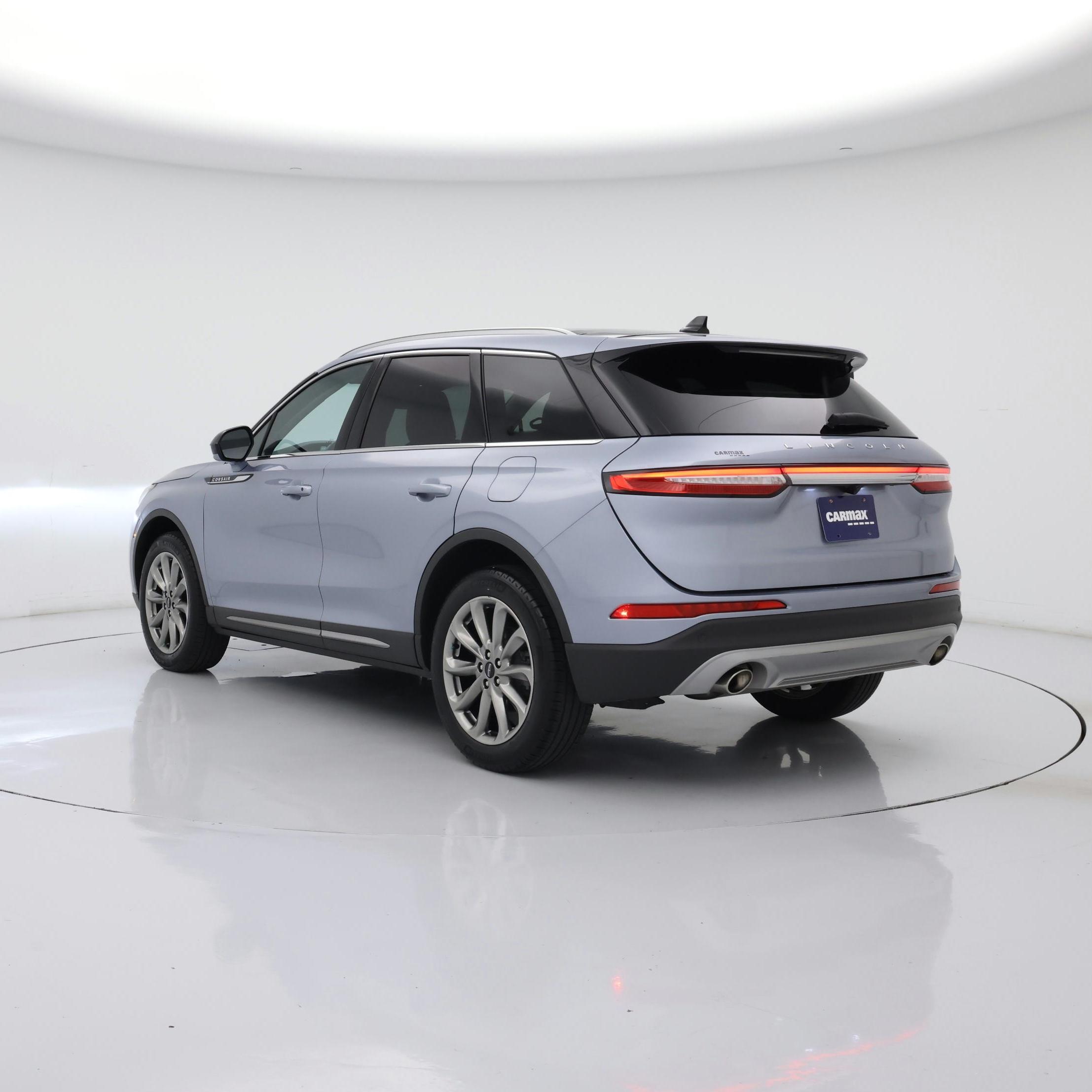 Thumbnail: 2022 Lincoln Corsair - 2