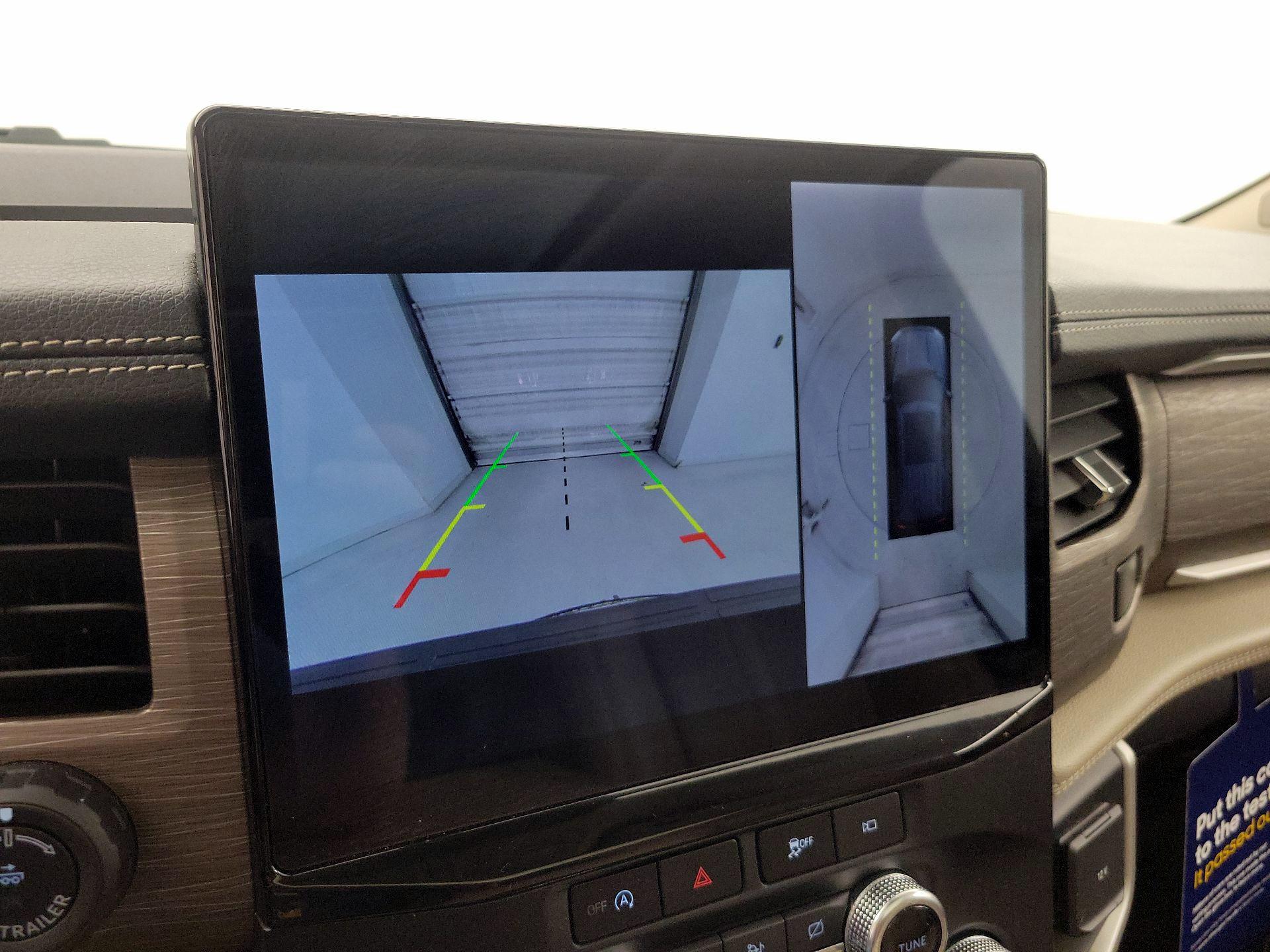 Thumbnail: 2023 Ford Expedition - 15