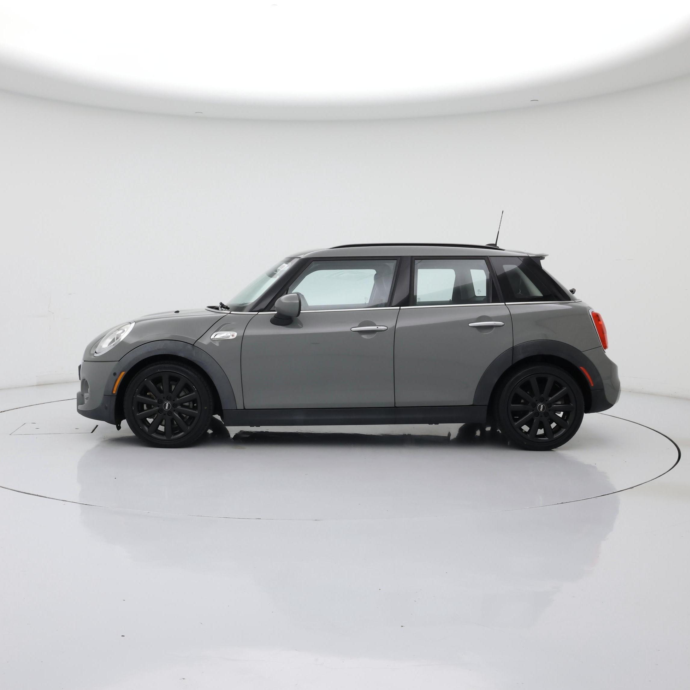 Thumbnail: 2018 MINI Cooper Hardtop - 3