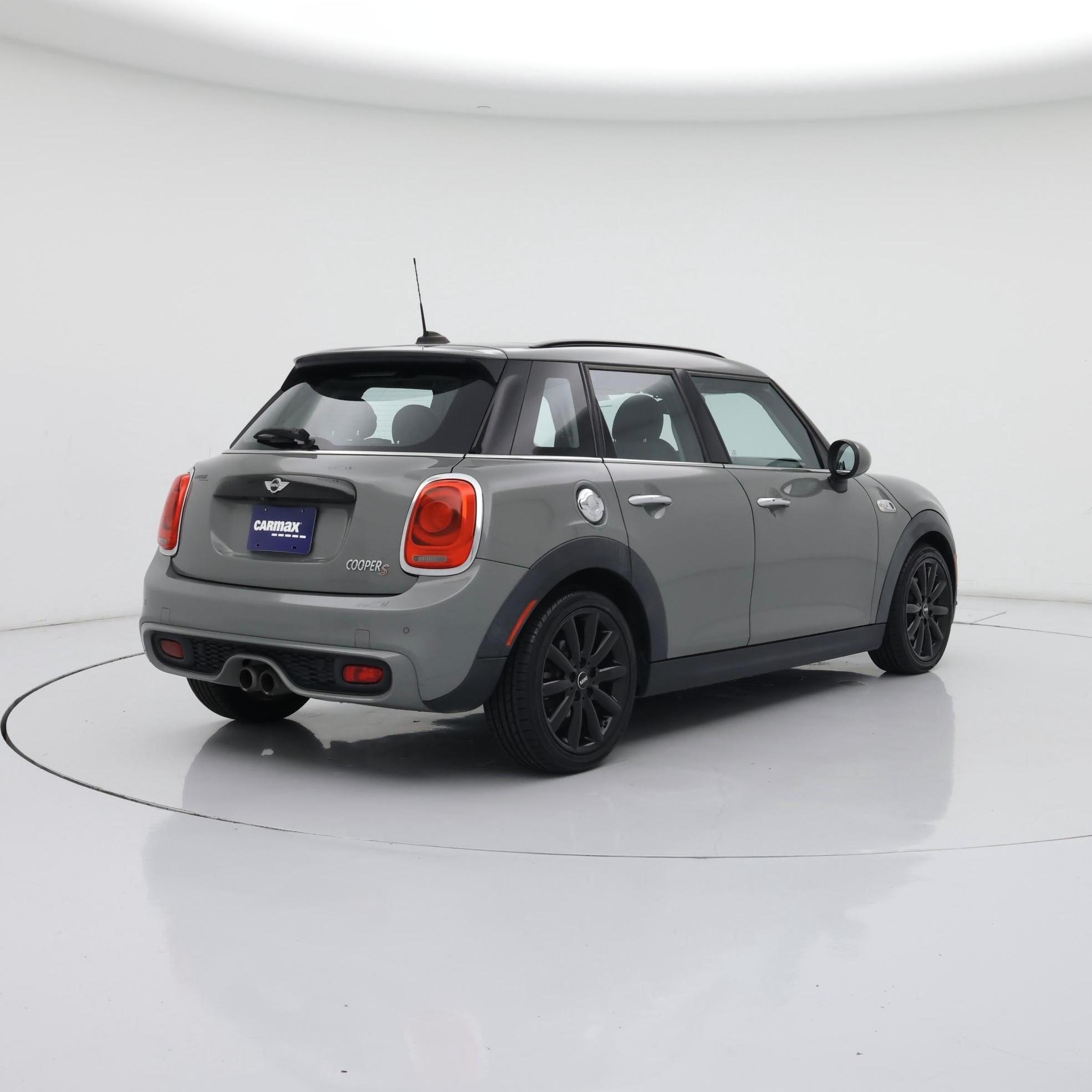 Thumbnail: 2018 MINI Cooper Hardtop - 8