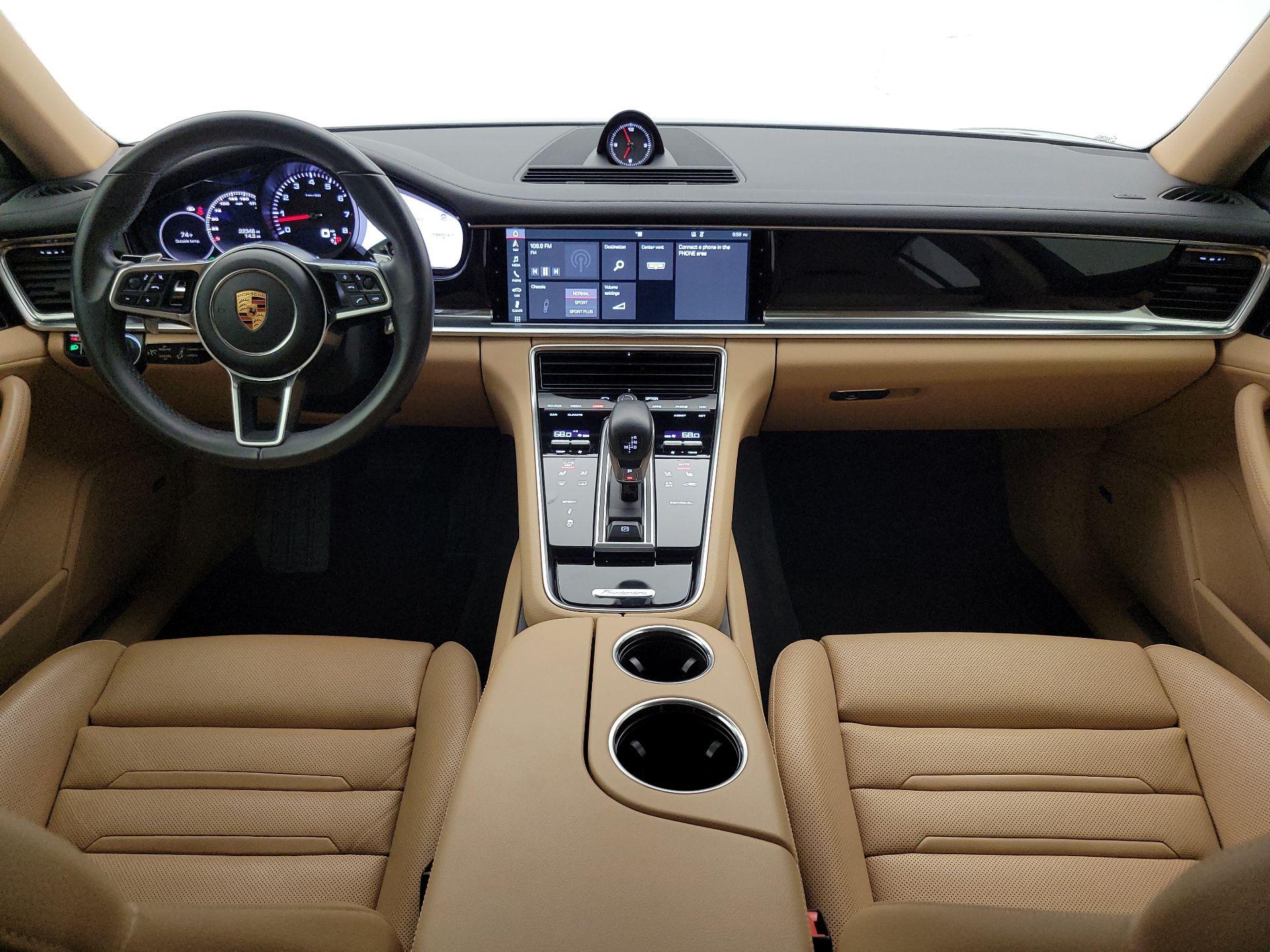 Thumbnail: 2018 Porsche Panamera - 9