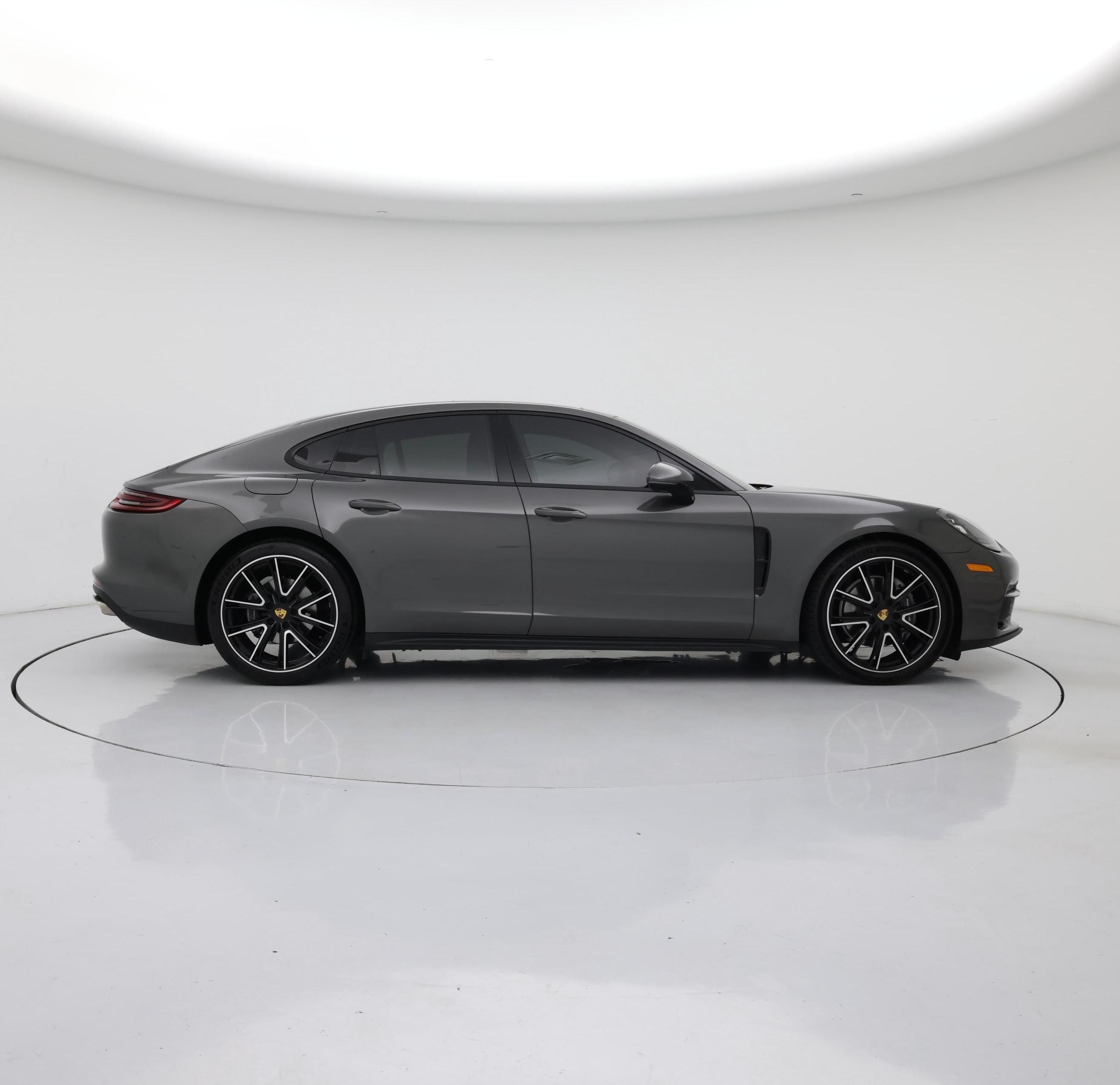 Thumbnail: 2018 Porsche Panamera - 7