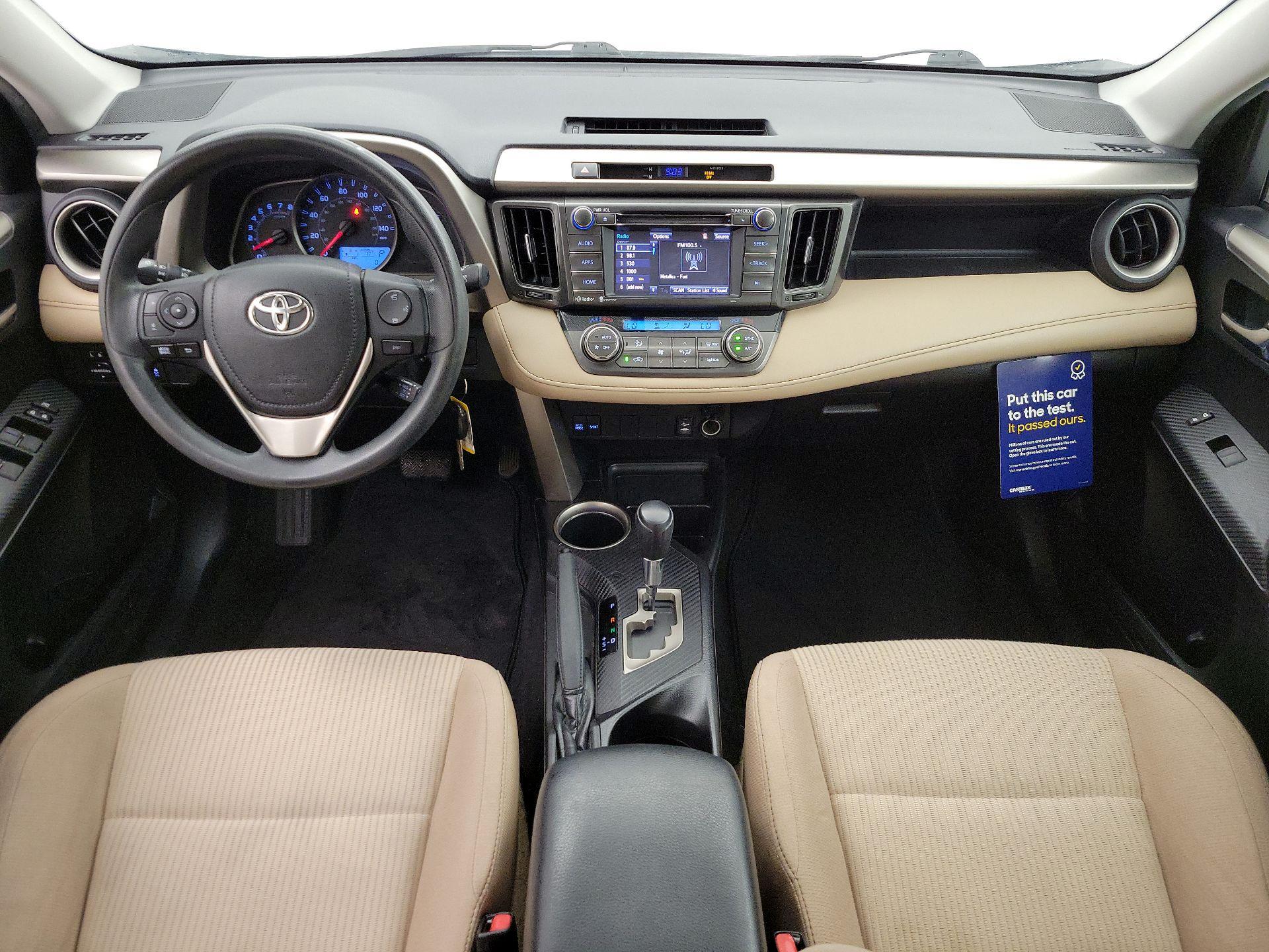 Thumbnail: 2015 Toyota RAV4 - 9