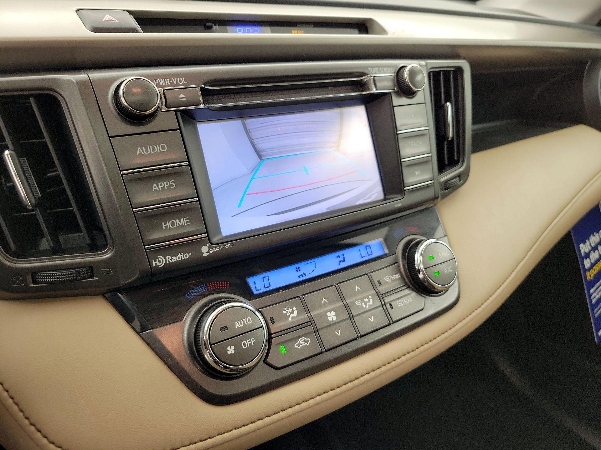 Thumbnail: 2015 Toyota RAV4 - 14