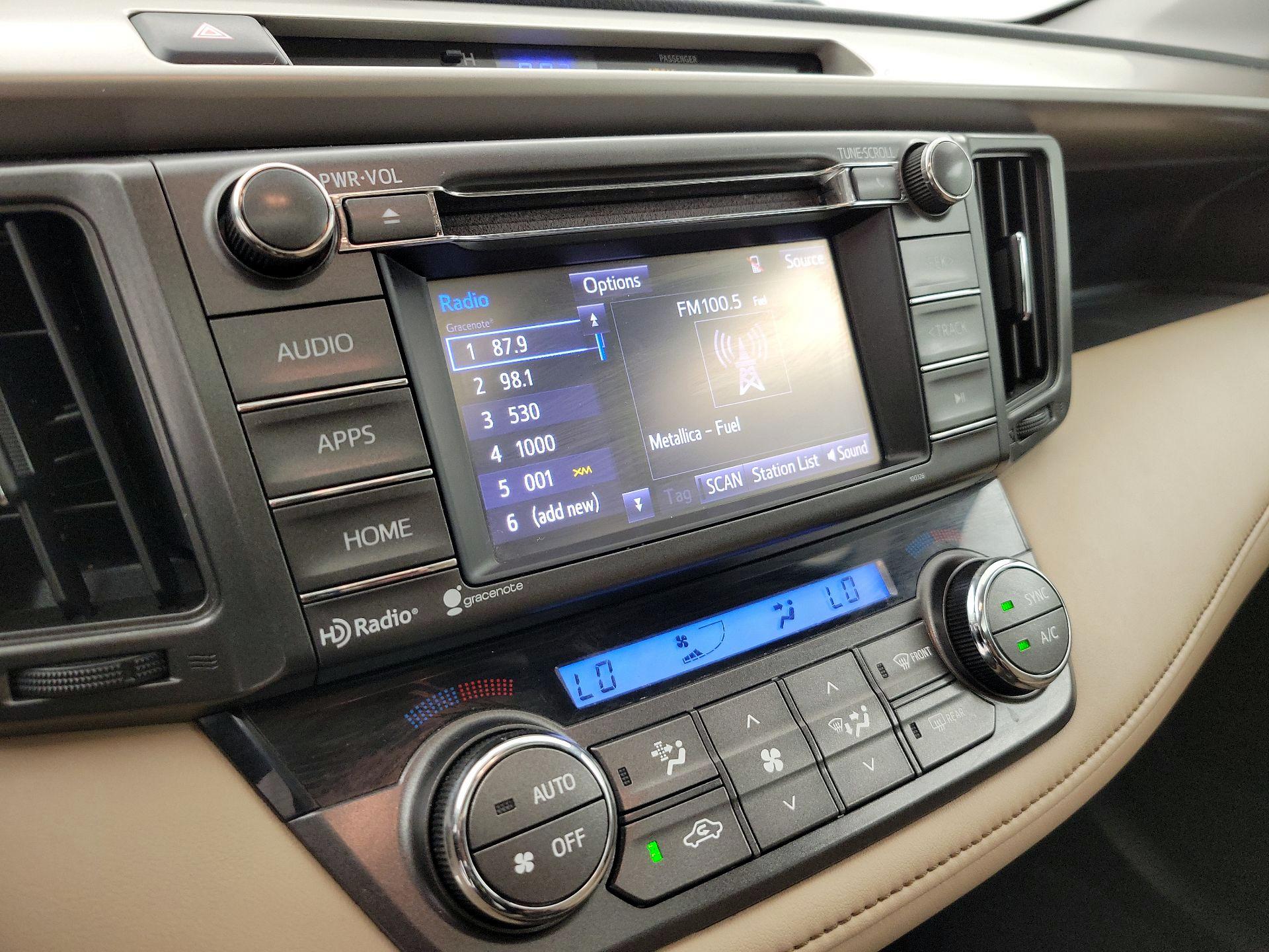 Thumbnail: 2015 Toyota RAV4 - 15