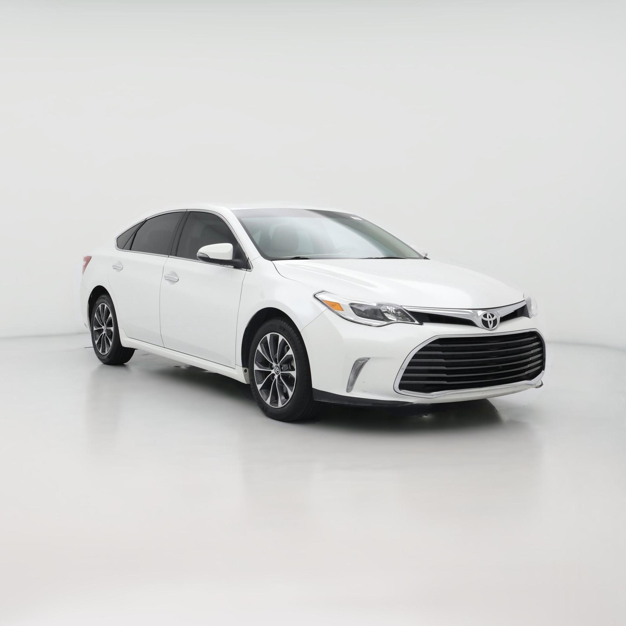 Thumbnail: 2016 Toyota Avalon - 1