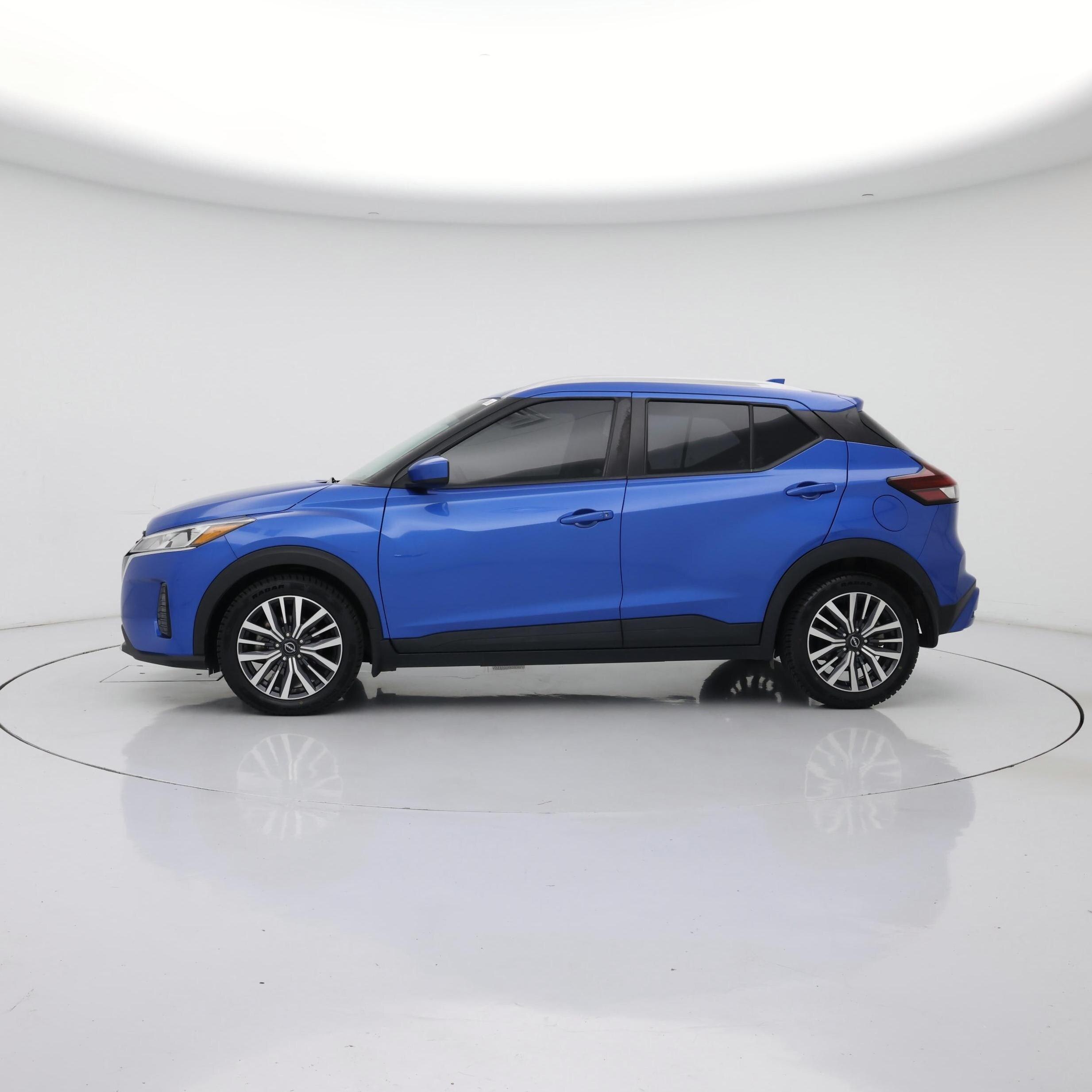 Thumbnail: 2022 Nissan Kicks - 3