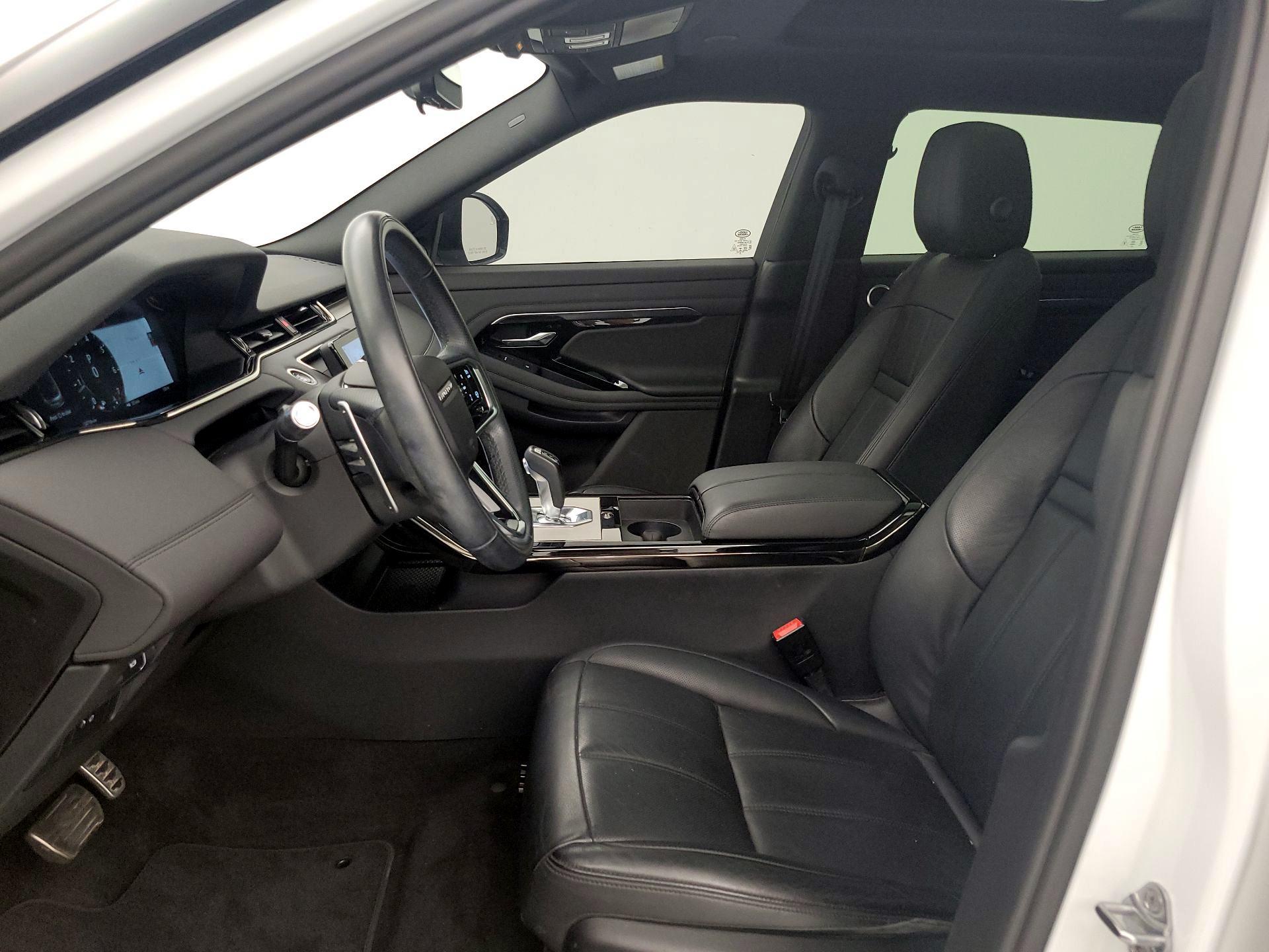 Thumbnail: 2021 Land Rover Range Rover Evoque - 11