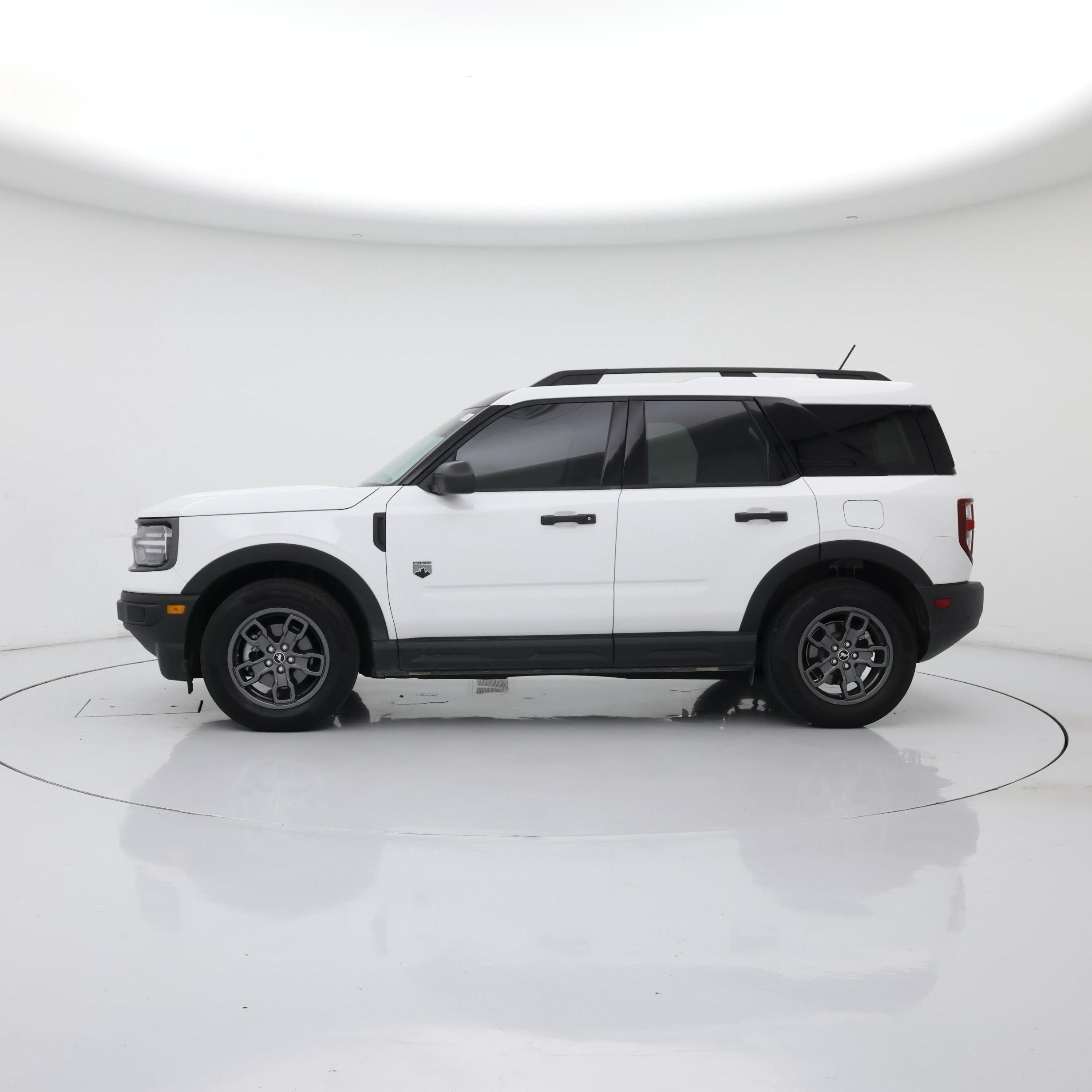Thumbnail: 2023 Ford Bronco Sport - 3