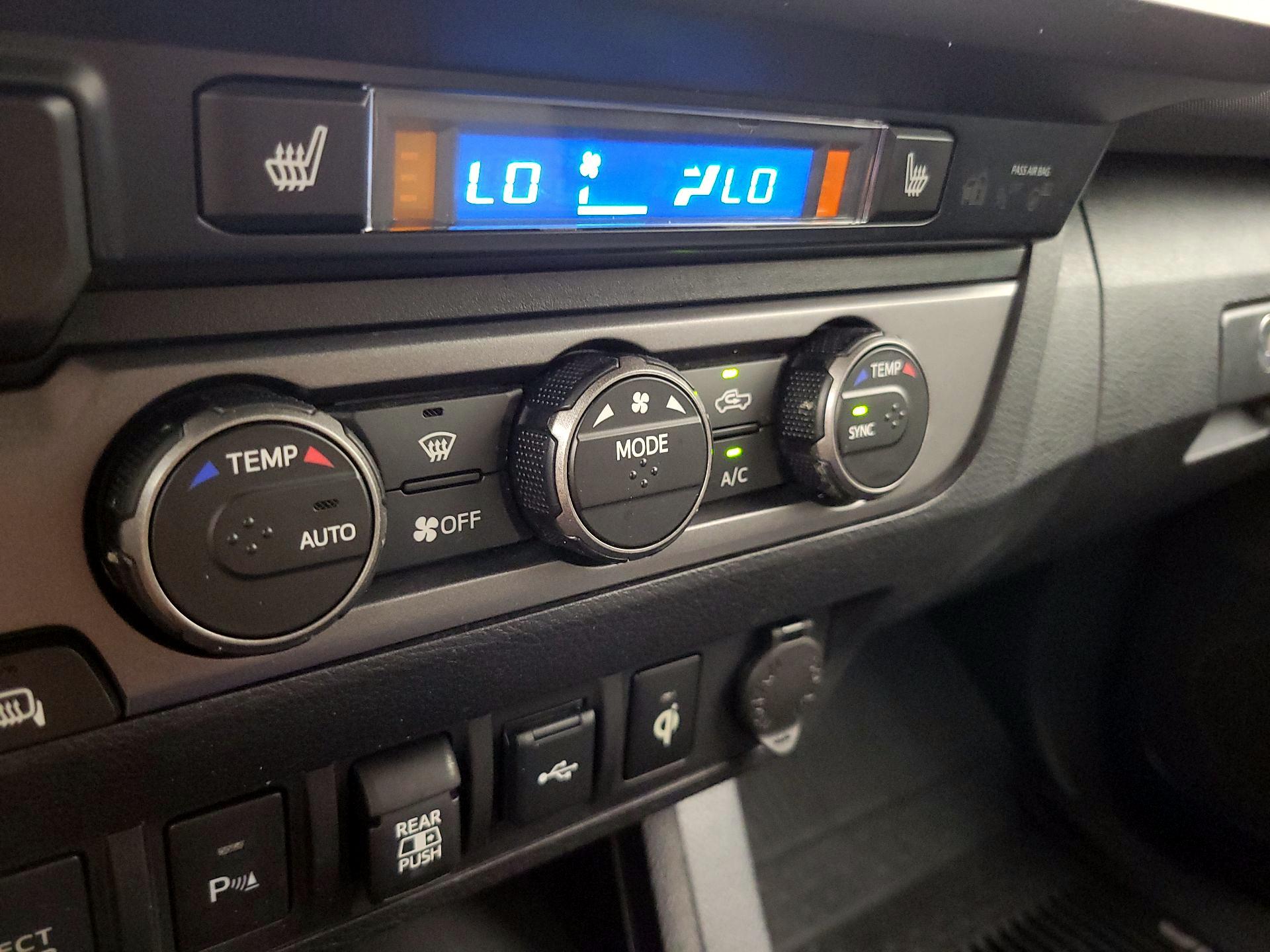 Thumbnail: 2020 Toyota Tacoma - 17