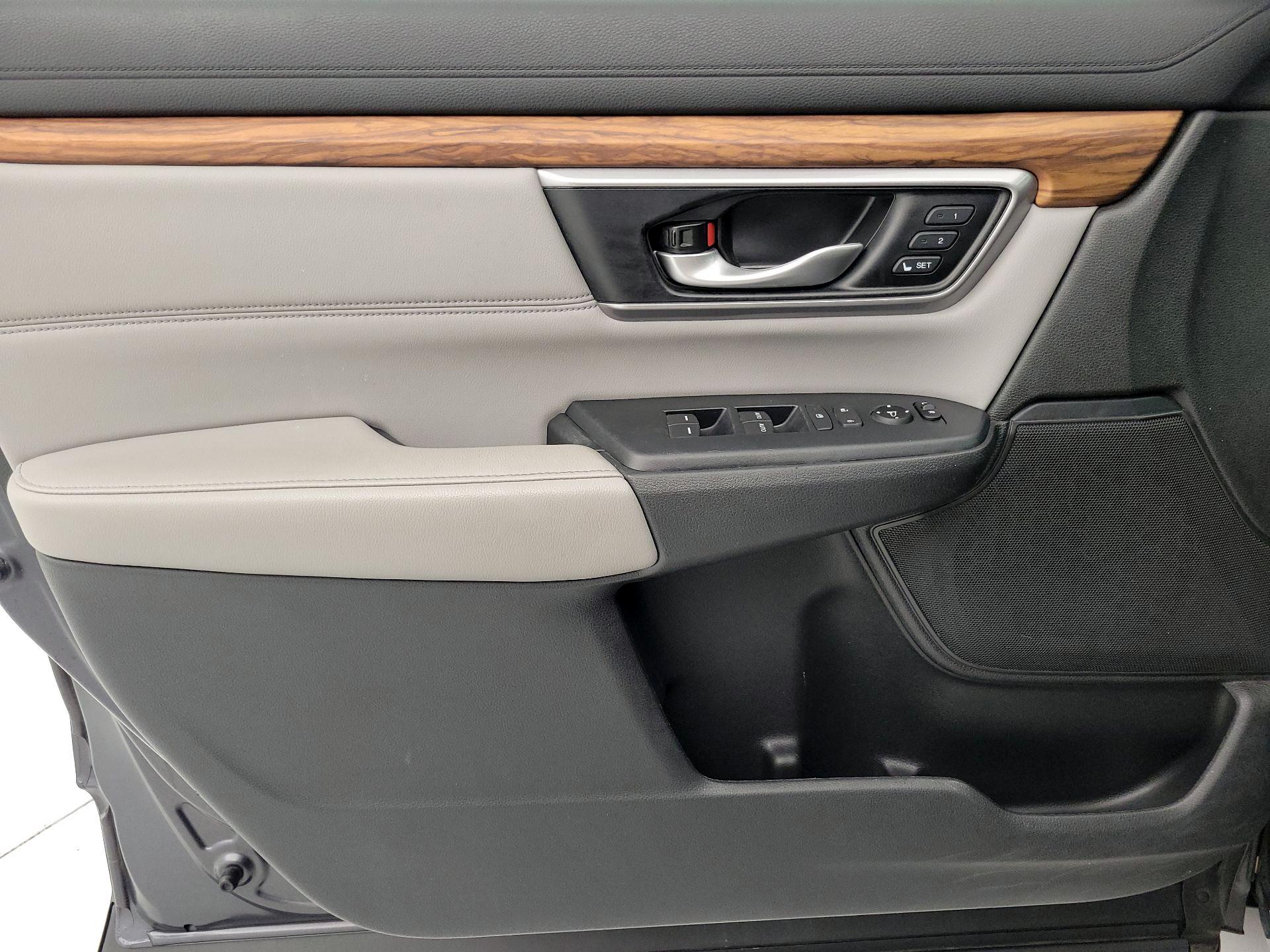 Thumbnail: 2018 Honda CR-V - 12