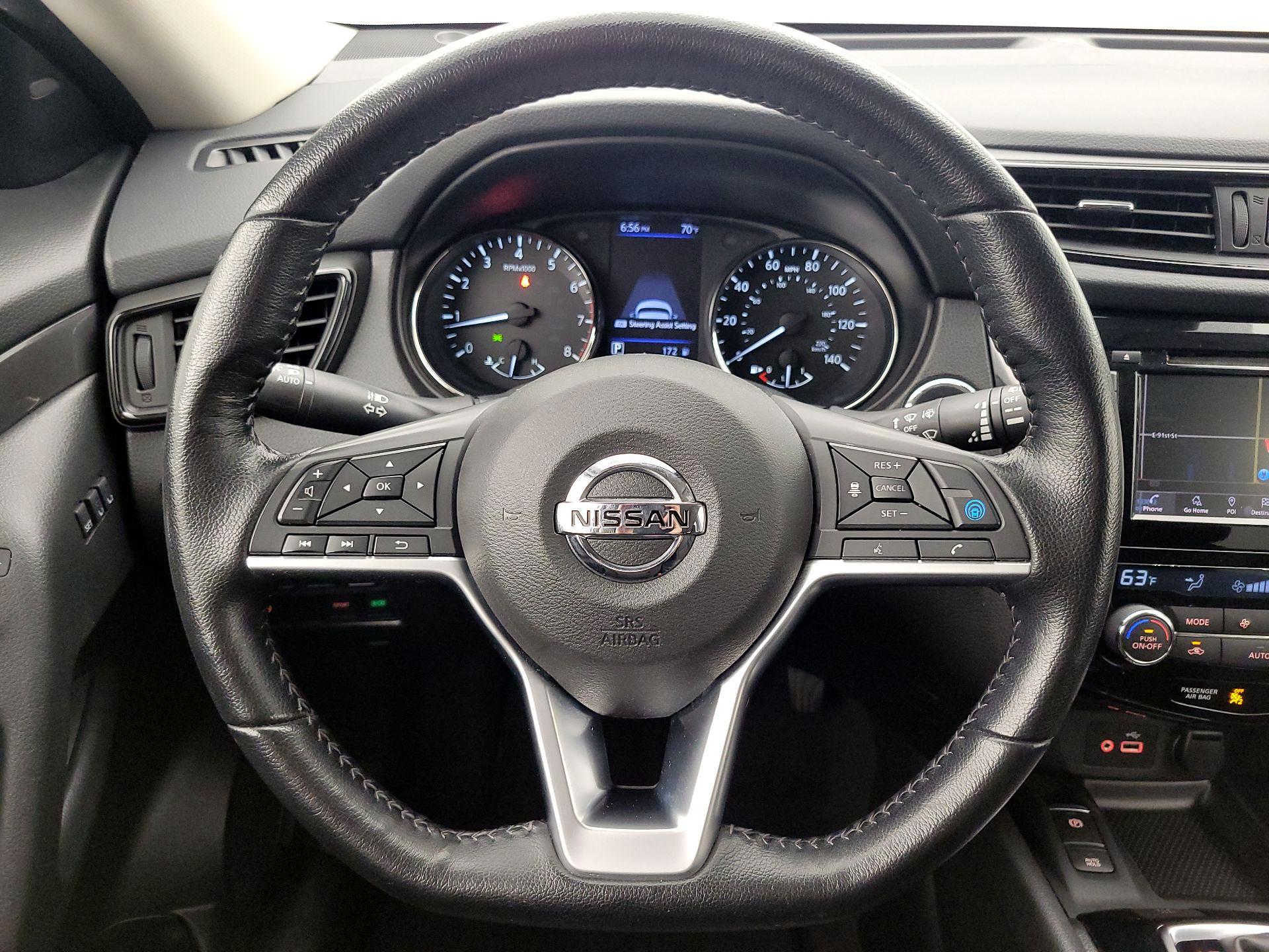Thumbnail: 2020 Nissan Rogue - 10
