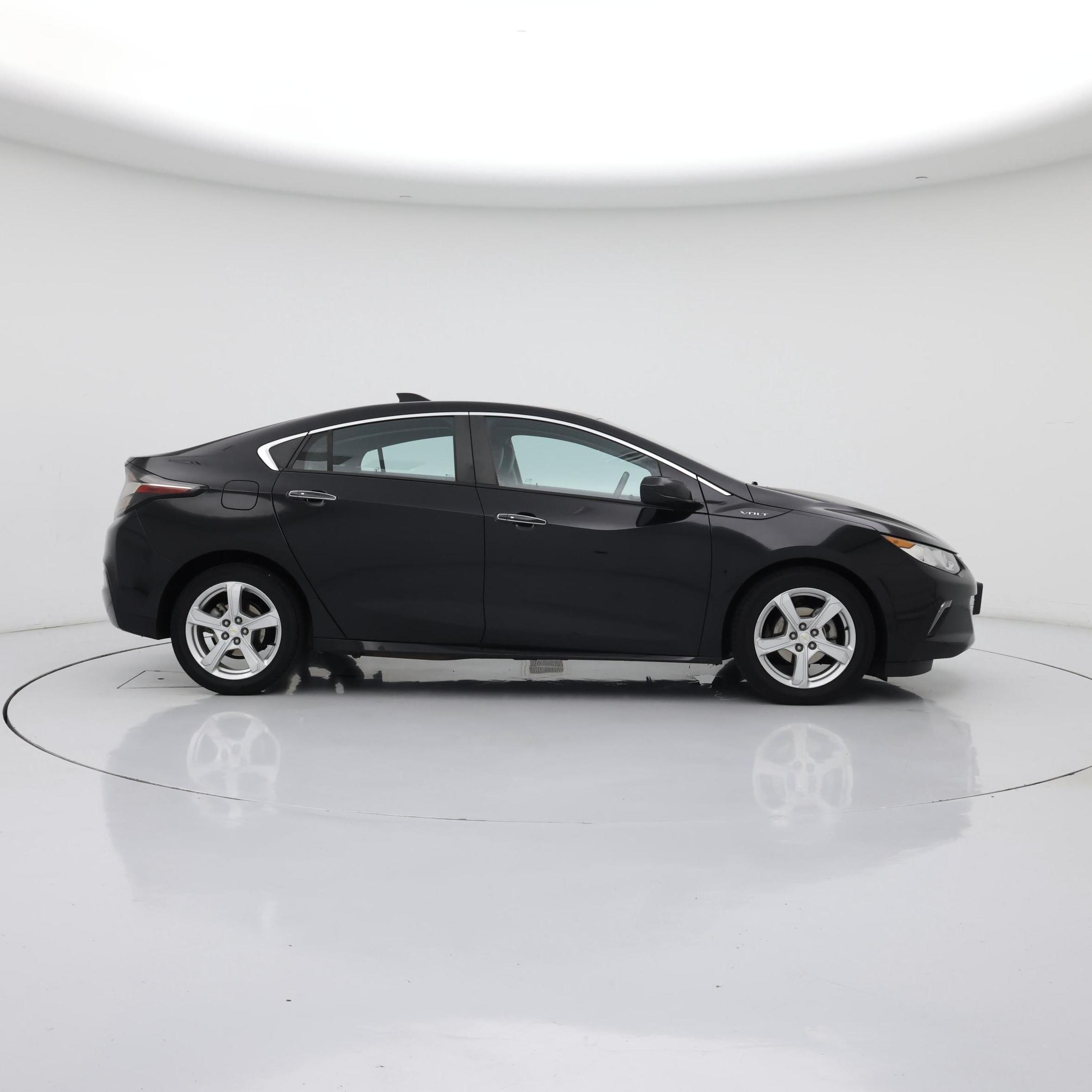 Thumbnail: 2016 Chevrolet Volt - 7