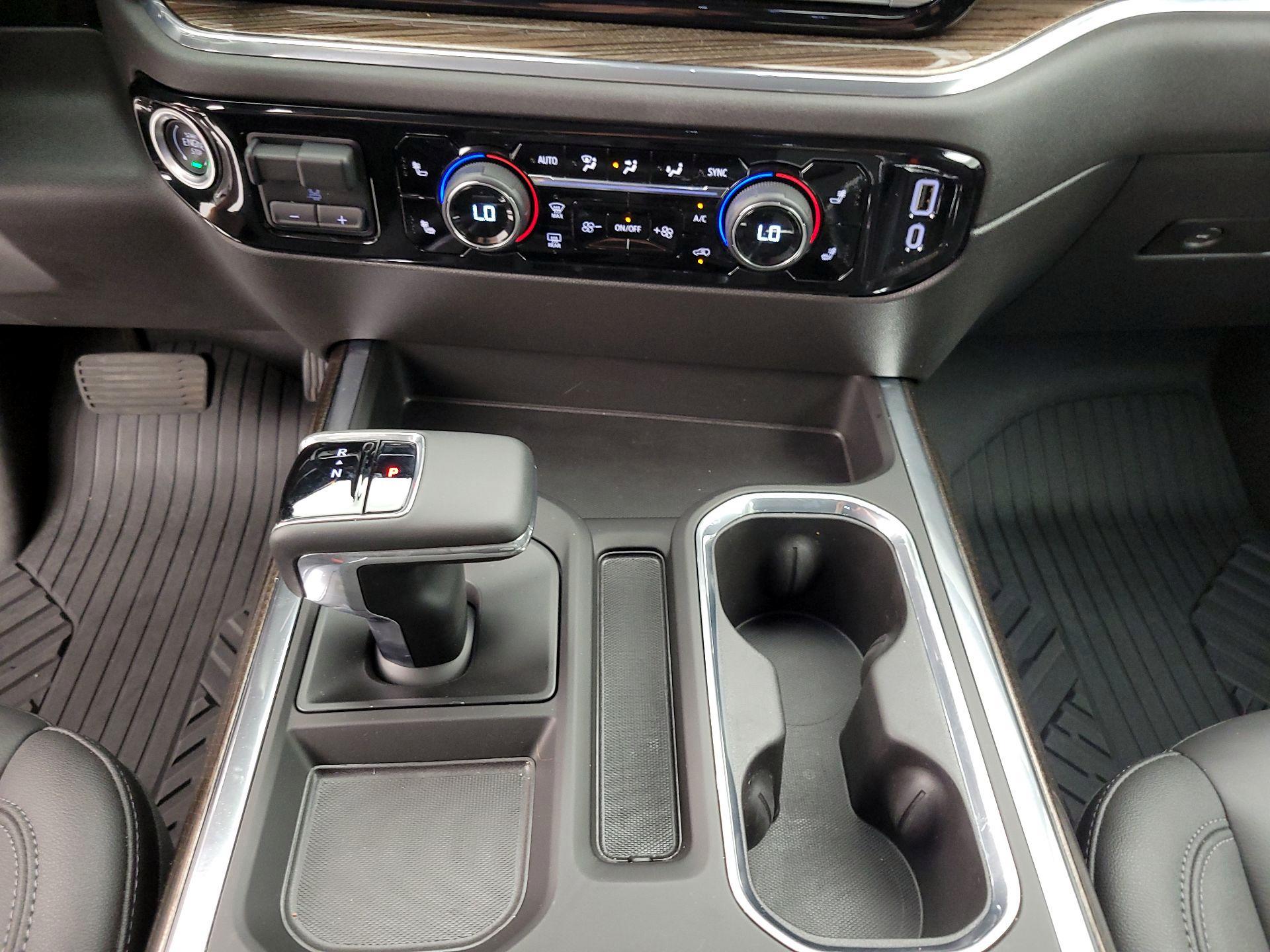Thumbnail: 2025 Chevrolet Silverado 1500 - 18