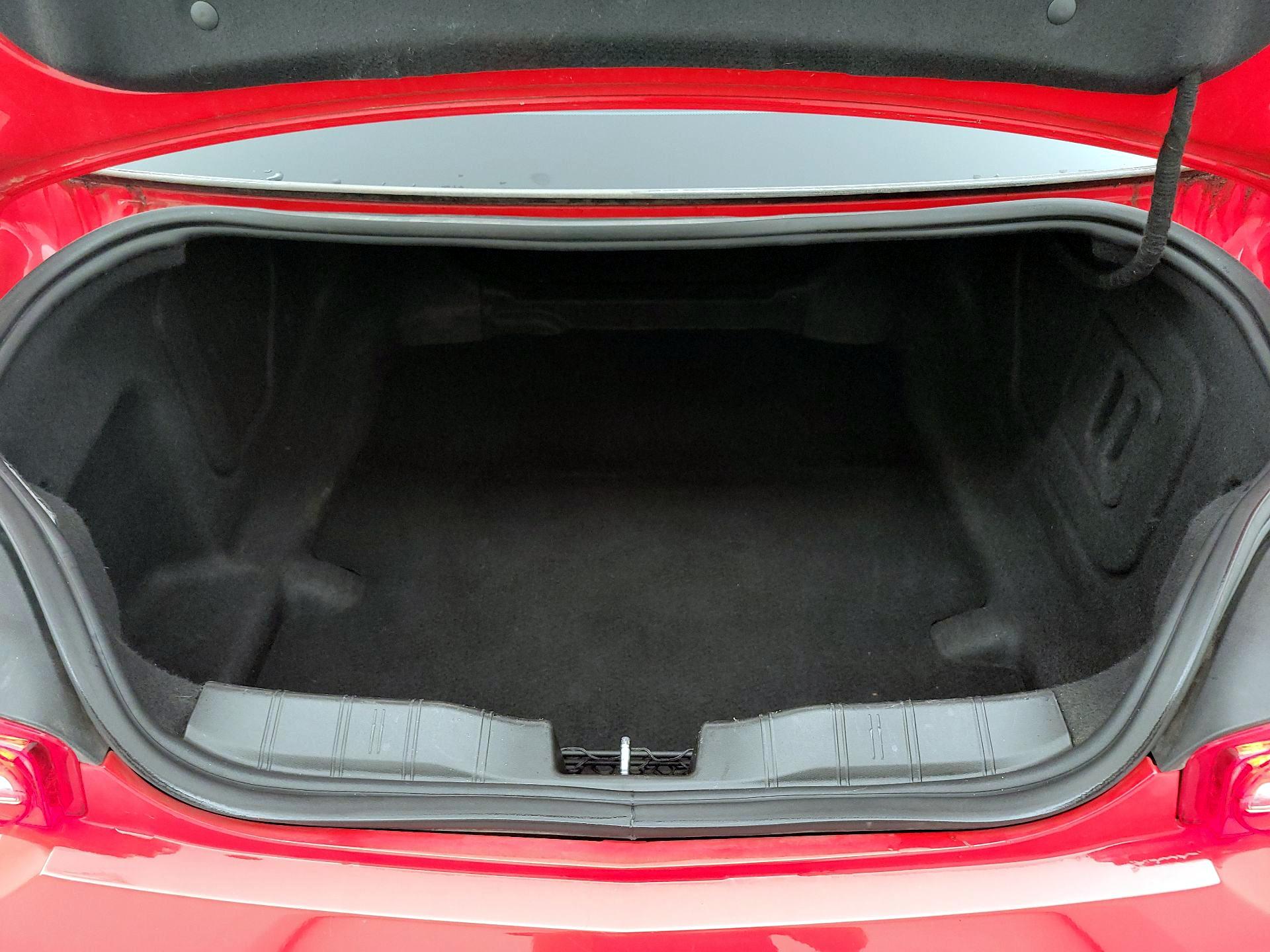 Thumbnail: 2019 Chevrolet Camaro - 19