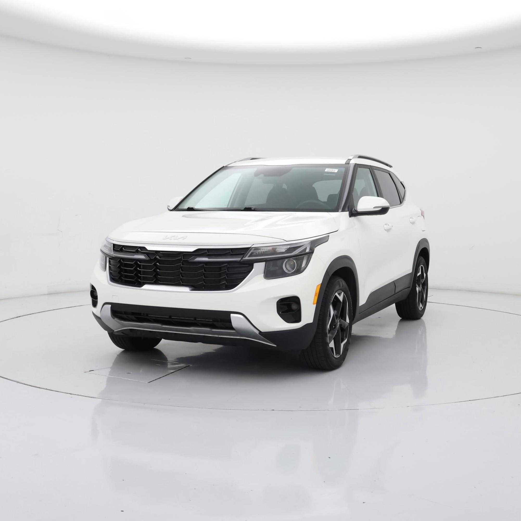 Thumbnail: 2024 Kia Seltos - 4