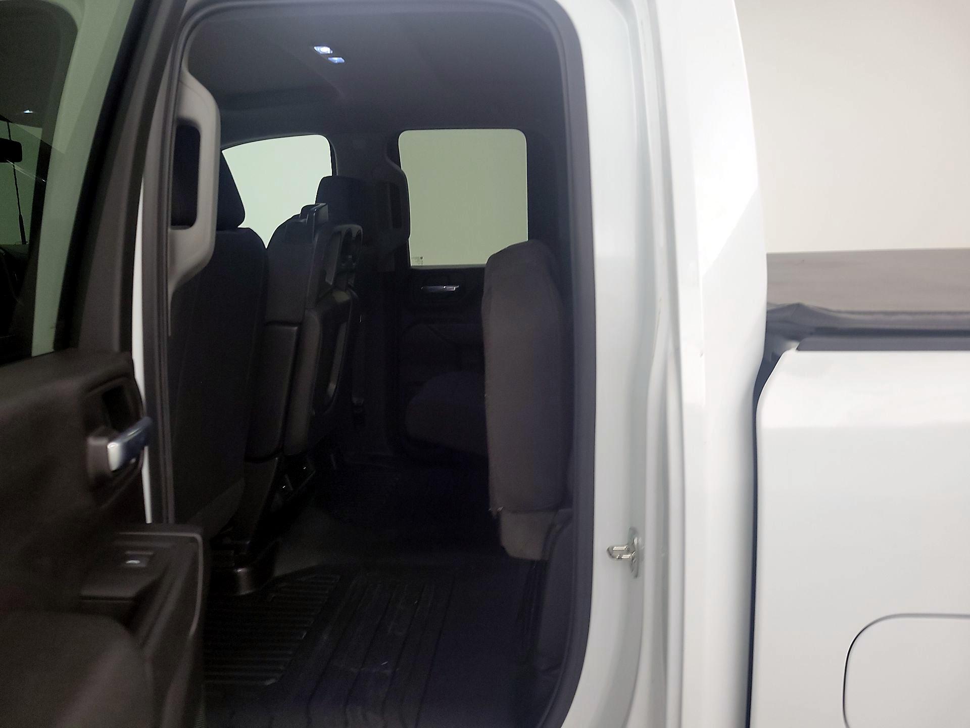 Thumbnail: 2020 Chevrolet Silverado 2500 - 19
