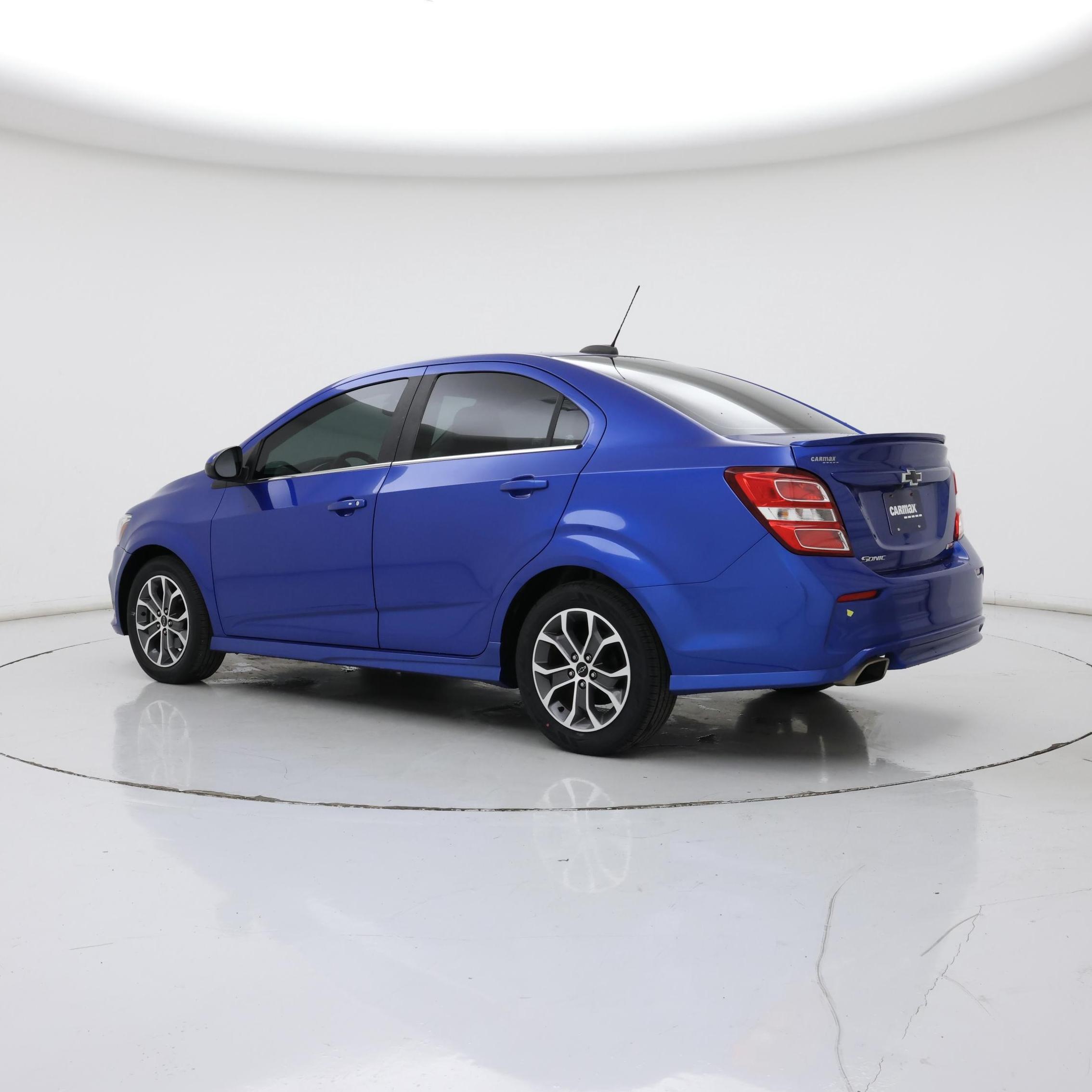 Thumbnail: 2020 Chevrolet Sonic - 4