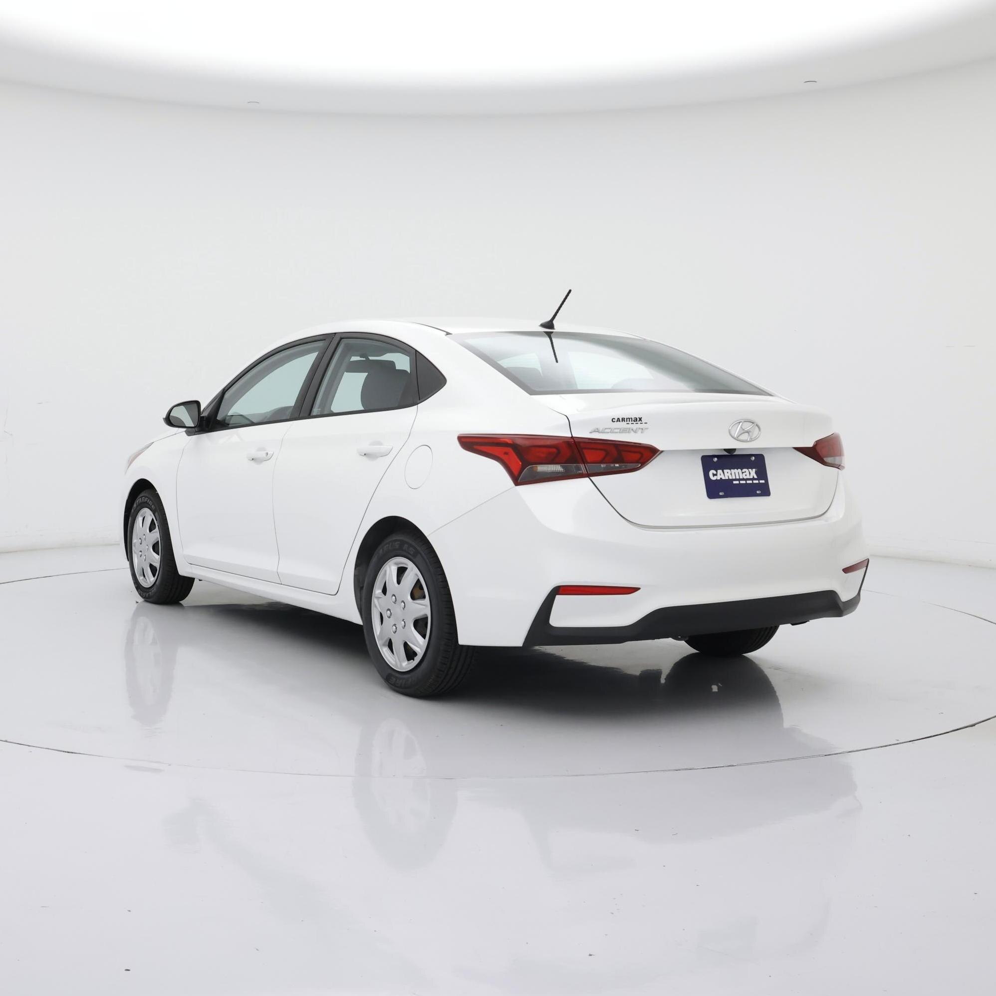Thumbnail: 2019 Hyundai Accent - 2