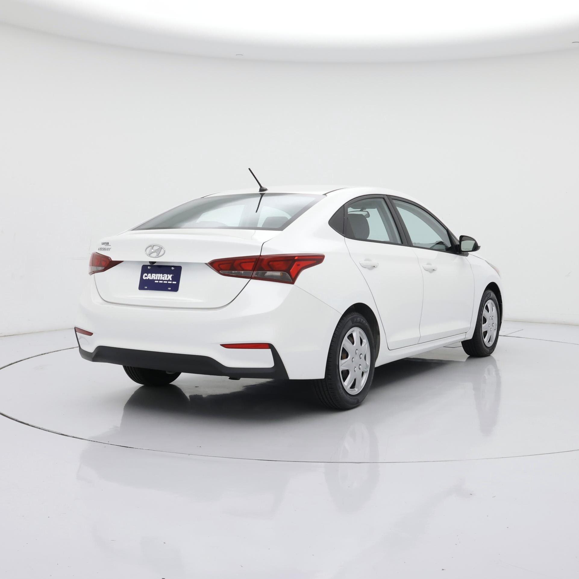 Thumbnail: 2019 Hyundai Accent - 8