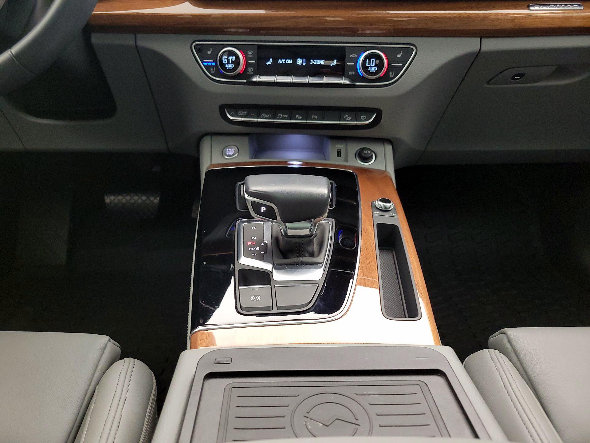Thumbnail: 2022 Audi Q5 - 18