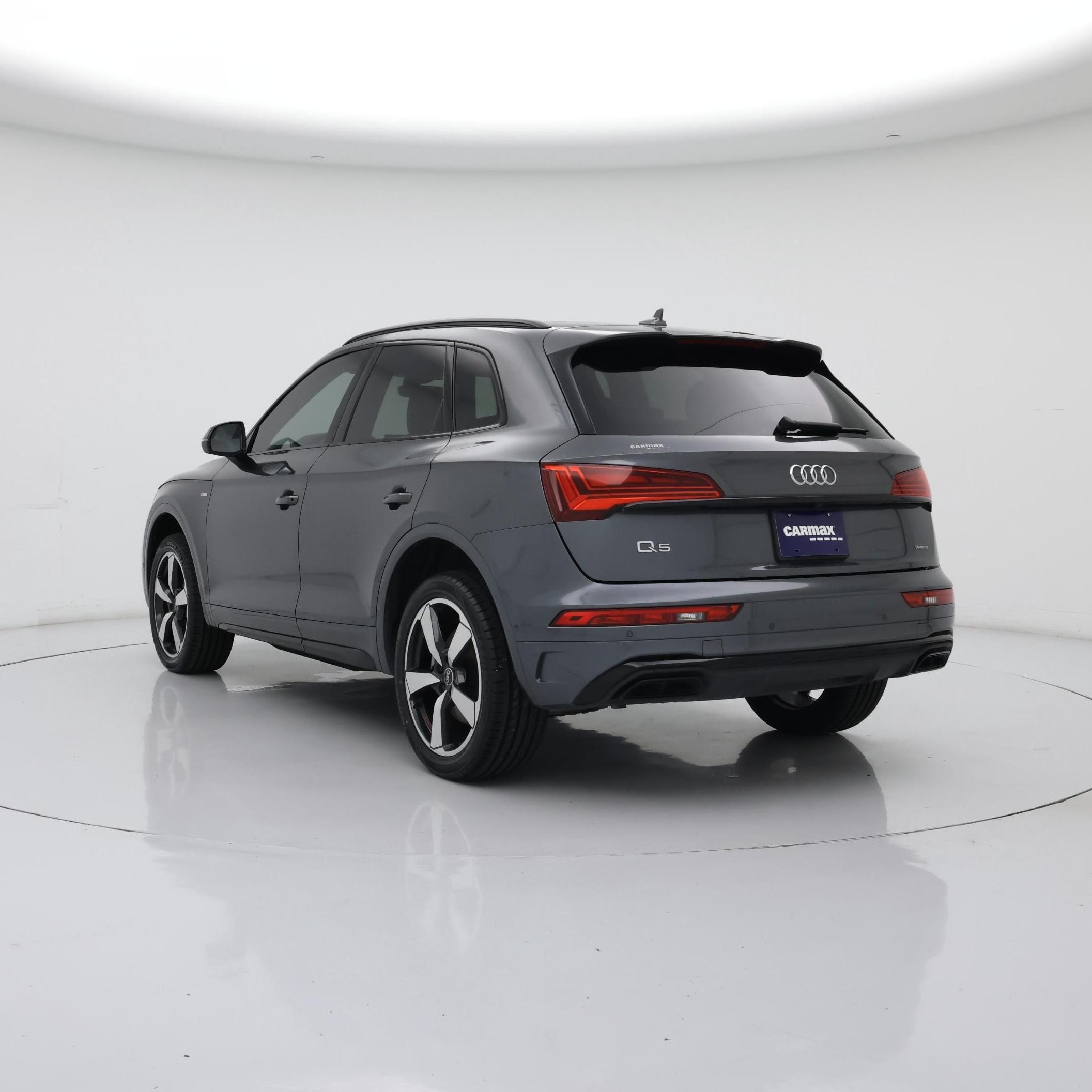 Thumbnail: 2022 Audi Q5 - 2