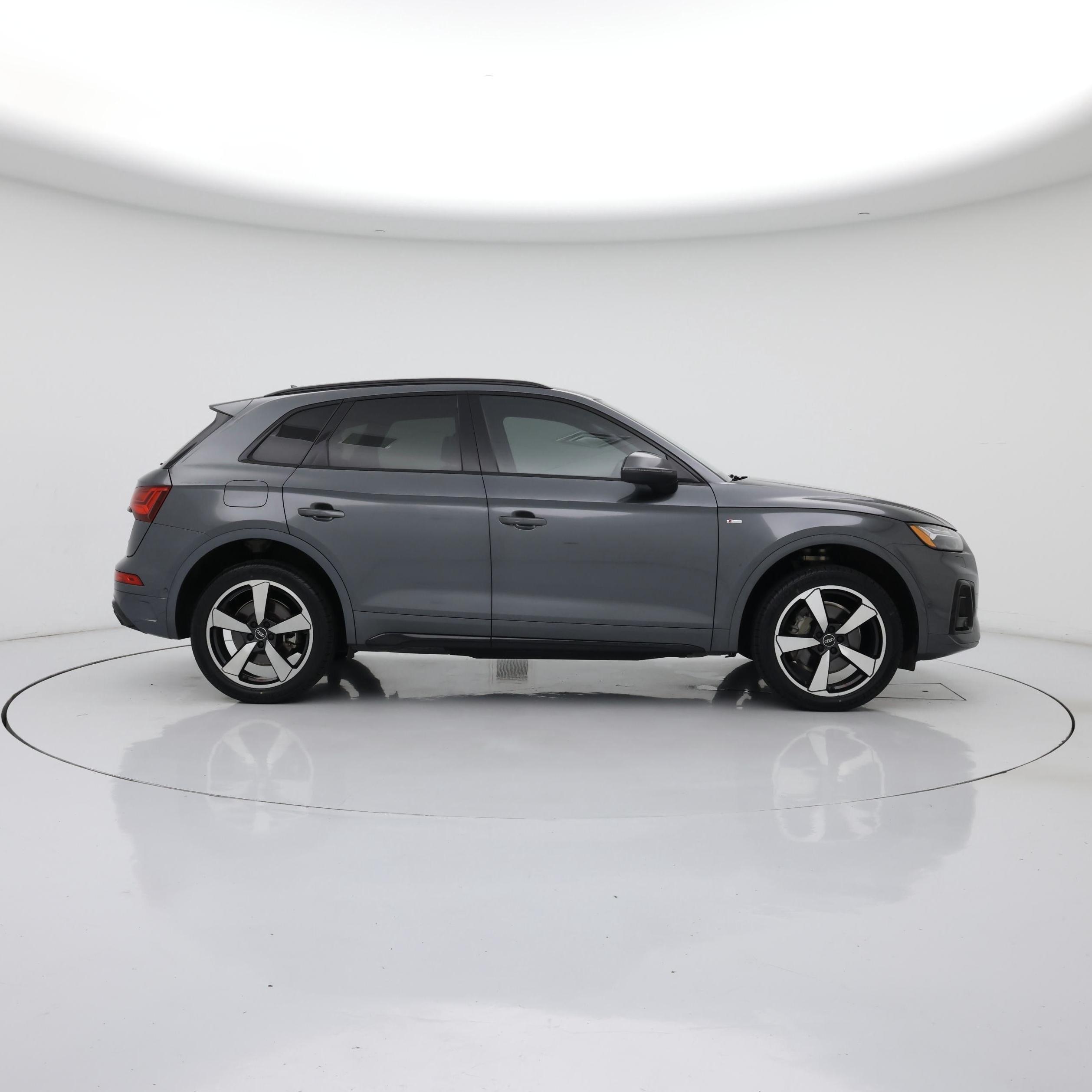 Thumbnail: 2022 Audi Q5 - 7