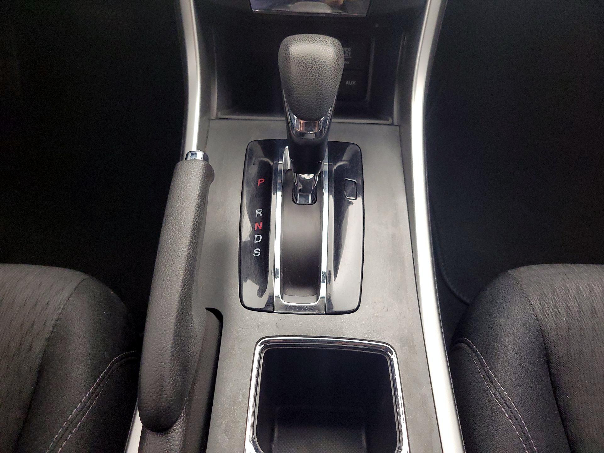 Thumbnail: 2014 Honda Accord - 17