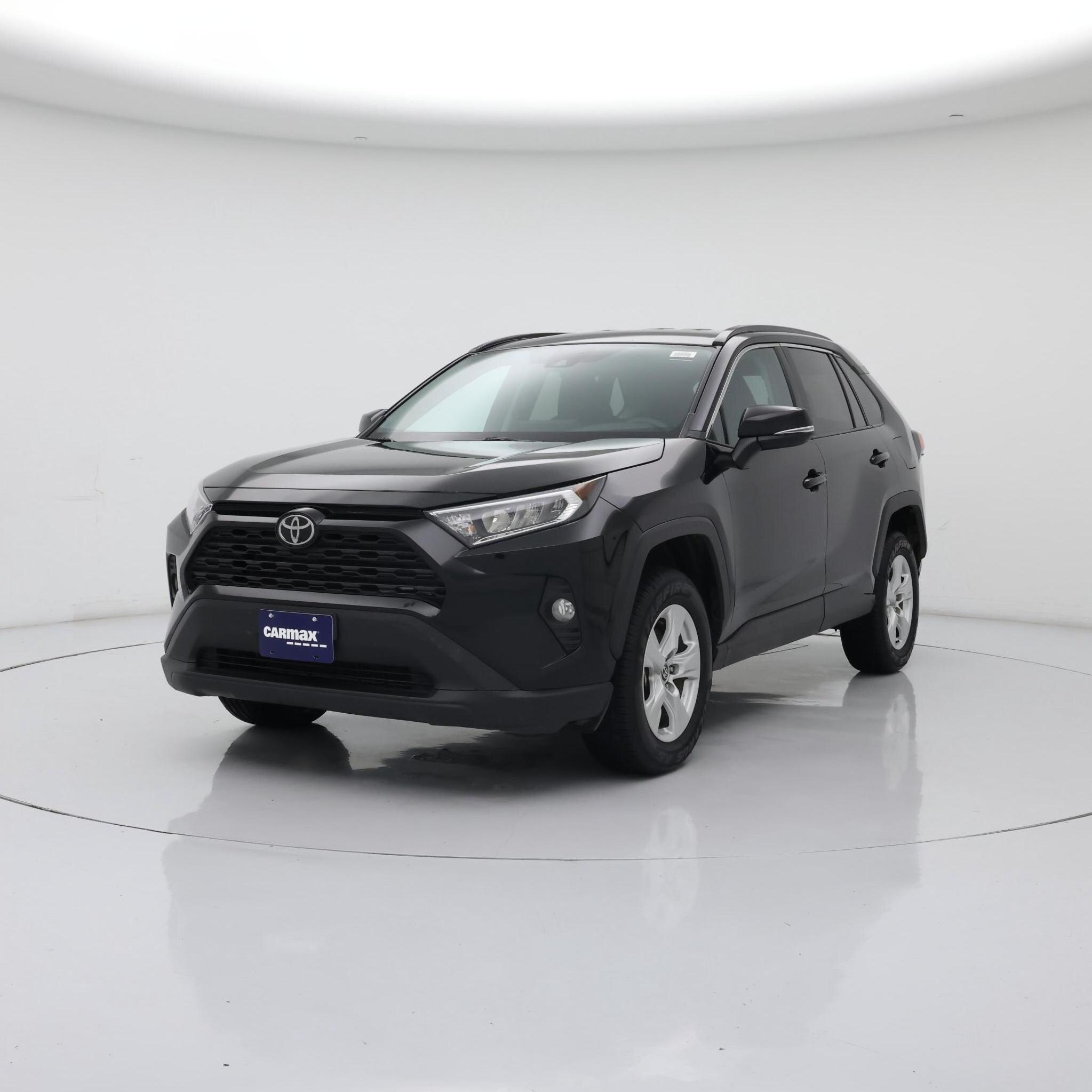 Thumbnail: 2021 Toyota RAV4 - 4