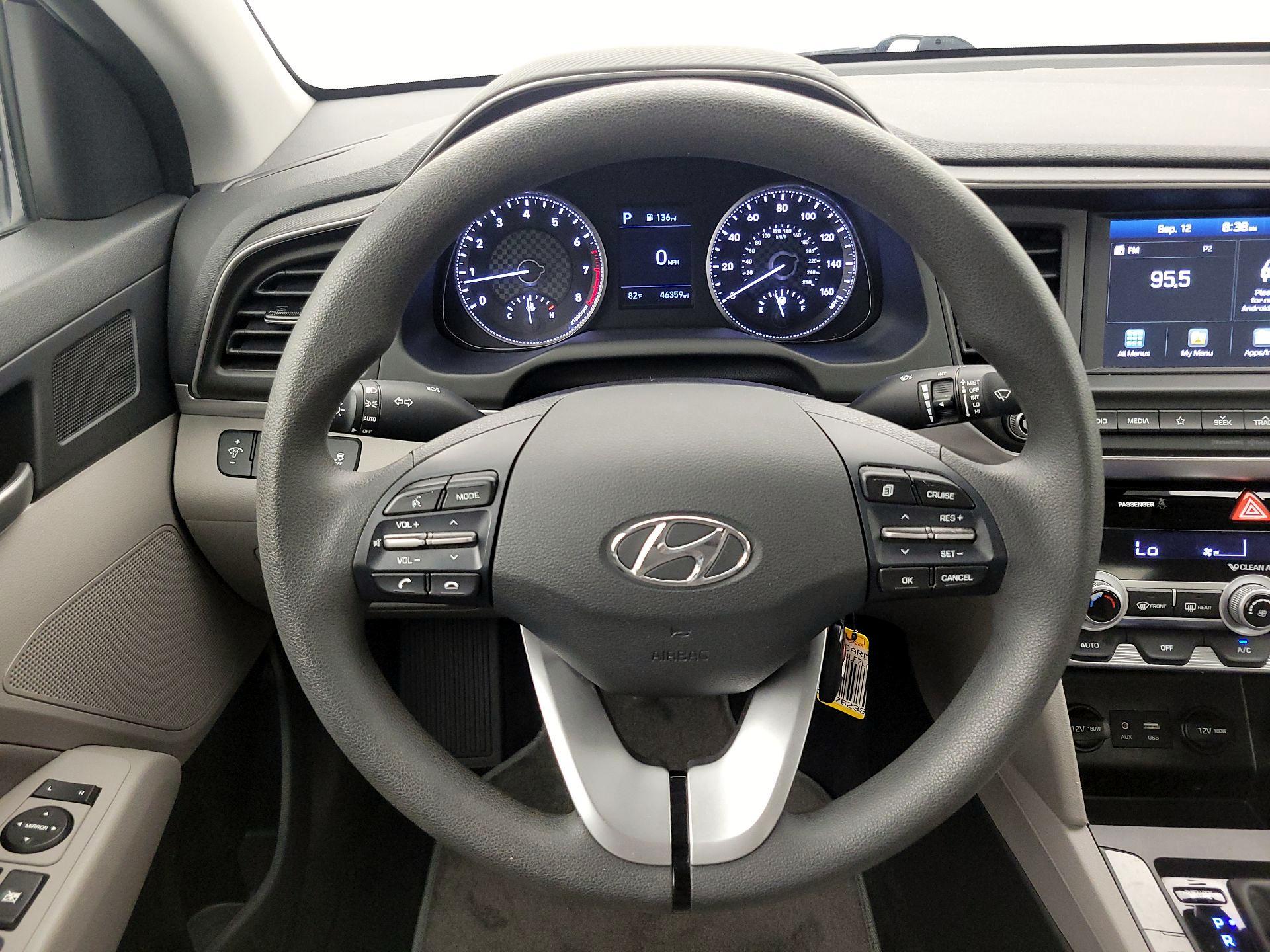 Thumbnail: 2020 Hyundai Elantra - 10