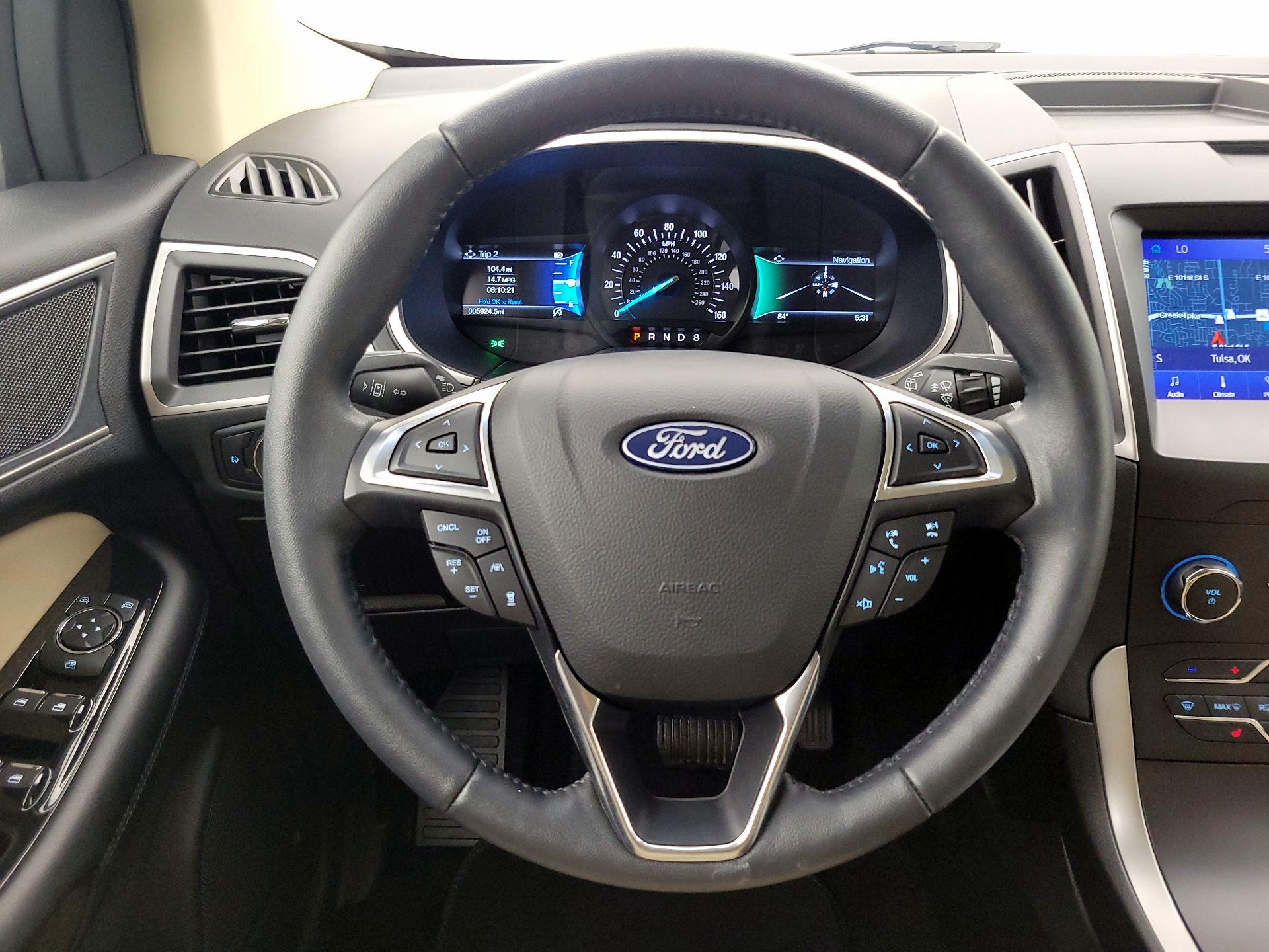 Thumbnail: 2020 Ford Edge - 10