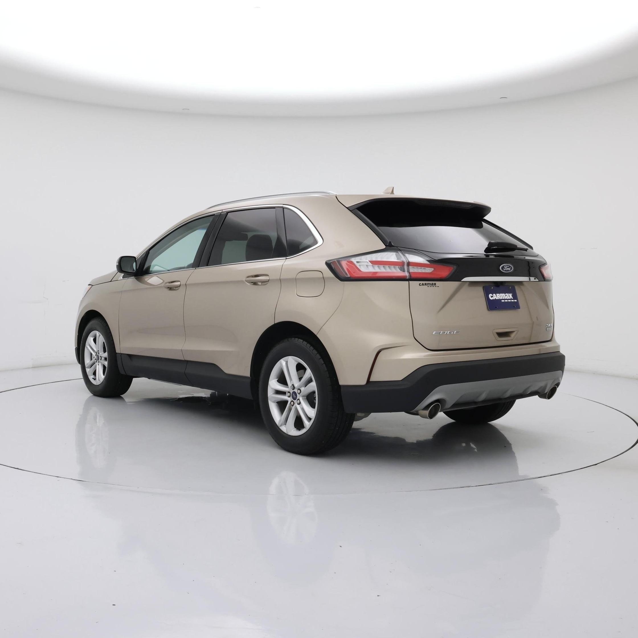 Thumbnail: 2020 Ford Edge - 2