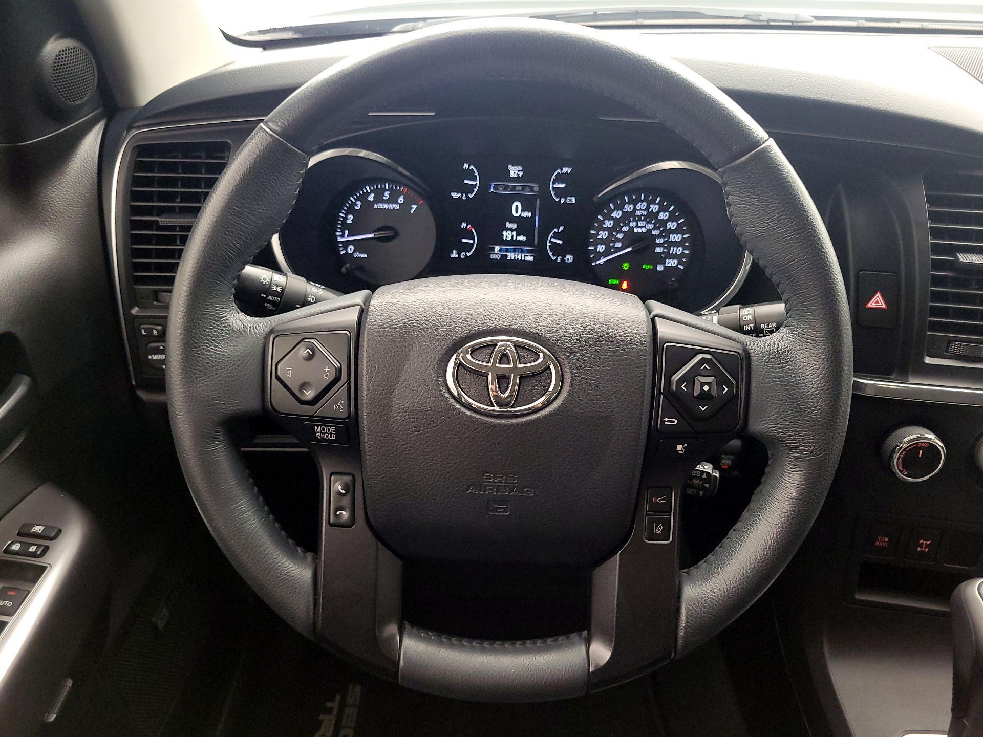 Thumbnail: 2022 Toyota Sequoia - 10