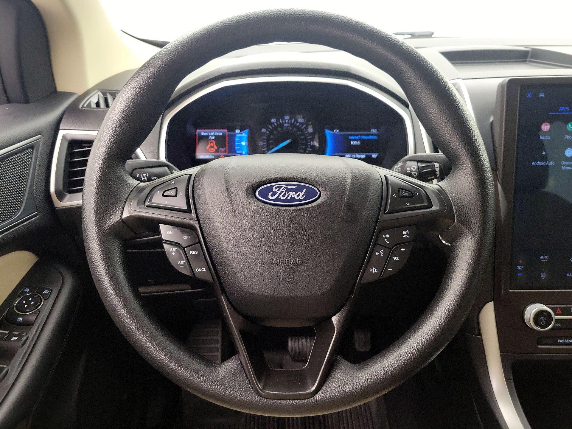 Thumbnail: 2021 Ford Edge - 10