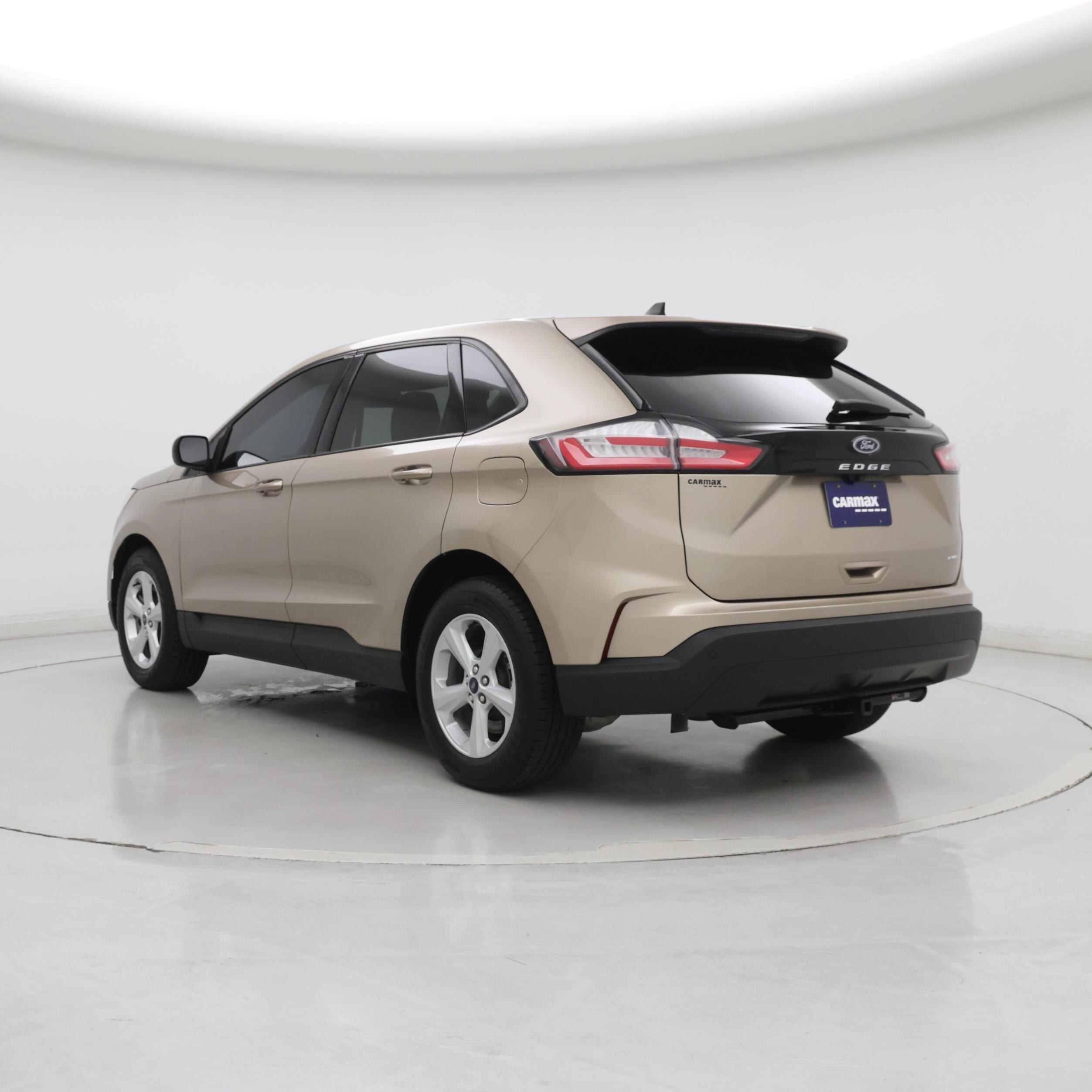 Thumbnail: 2021 Ford Edge - 2