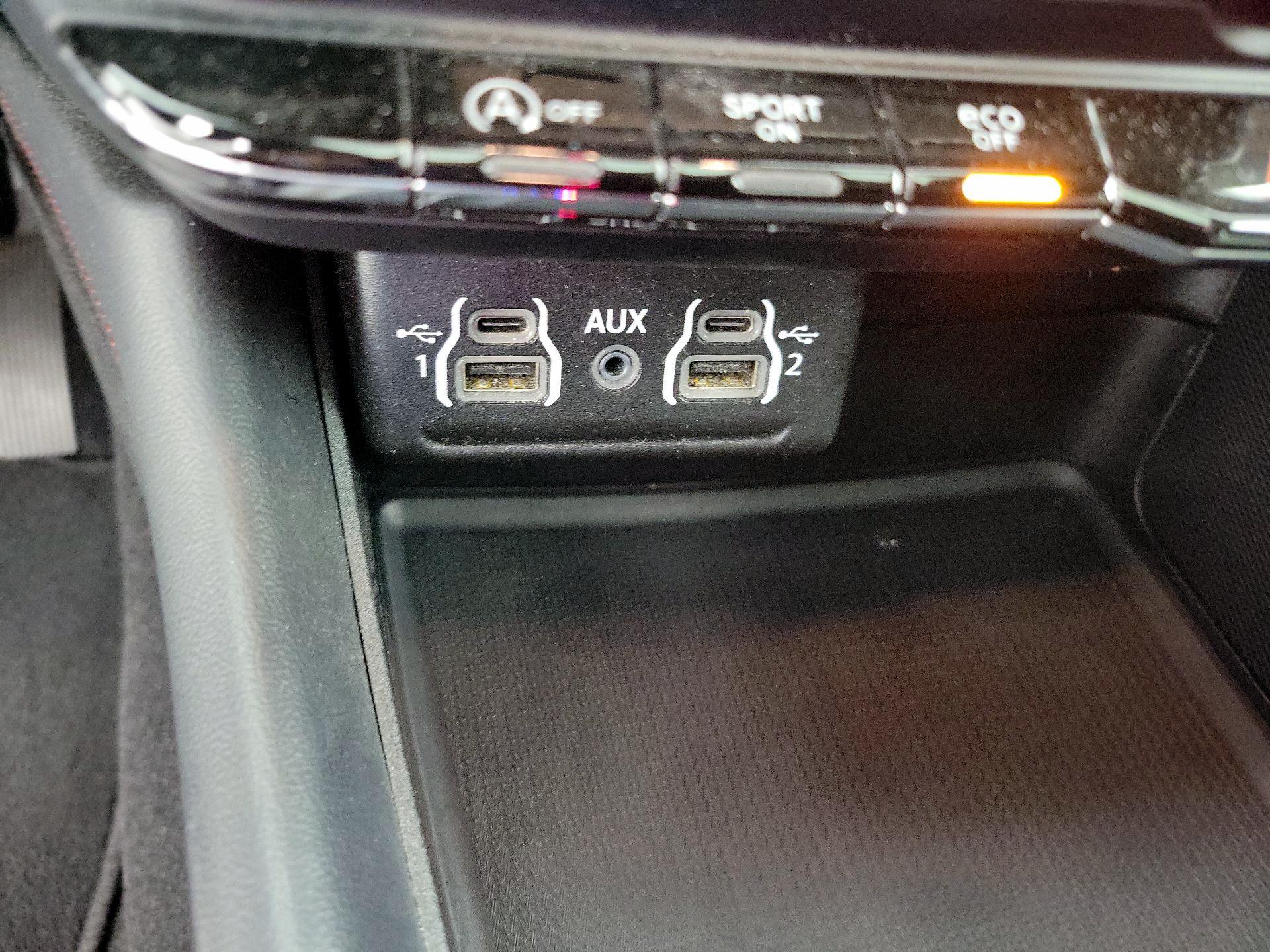 Thumbnail: 2023 Dodge Durango - 19