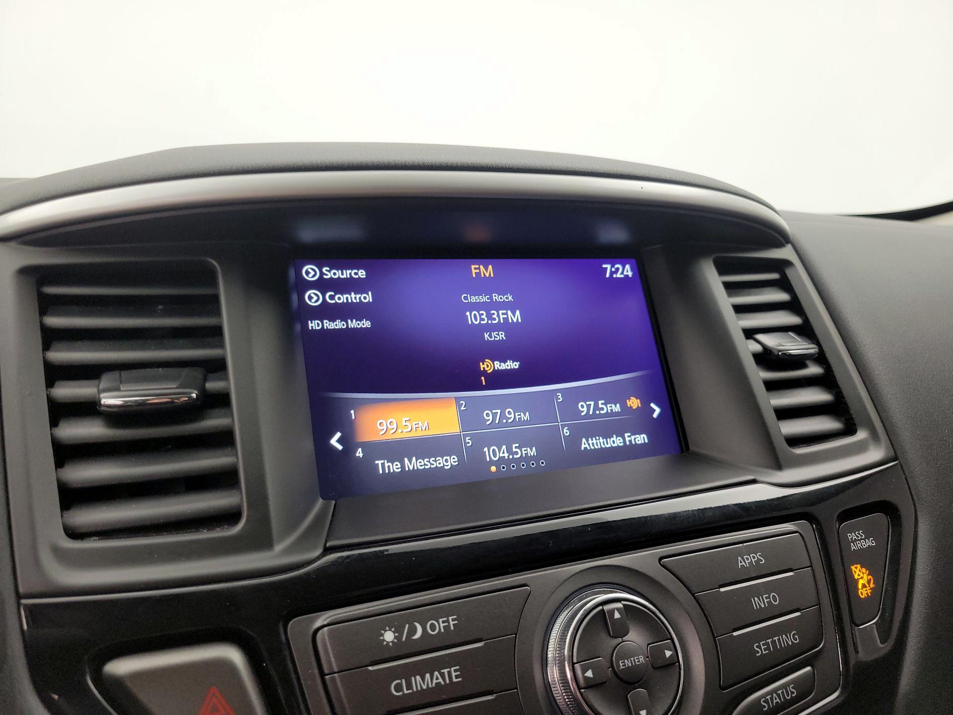 Thumbnail: 2020 Nissan Pathfinder - 15