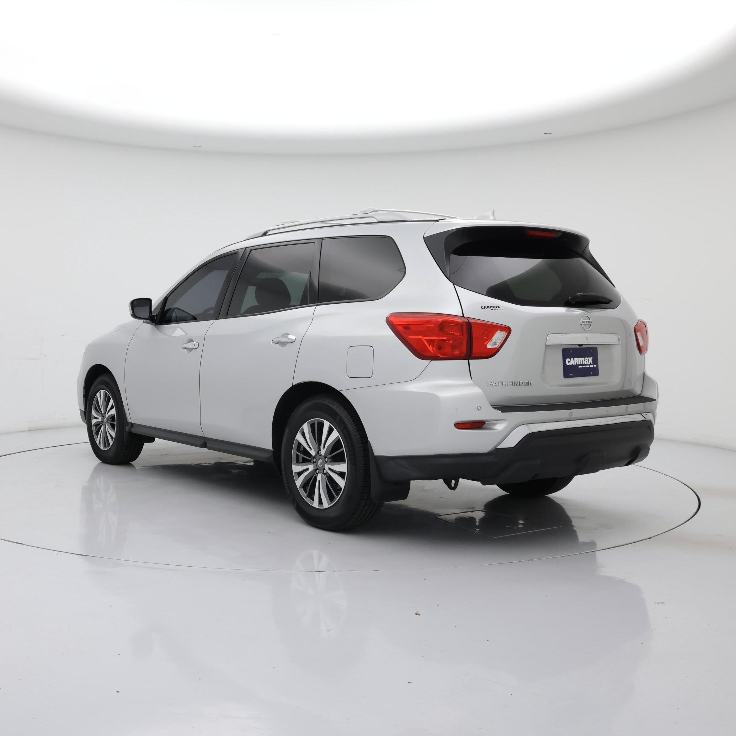 Thumbnail: 2020 Nissan Pathfinder - 2