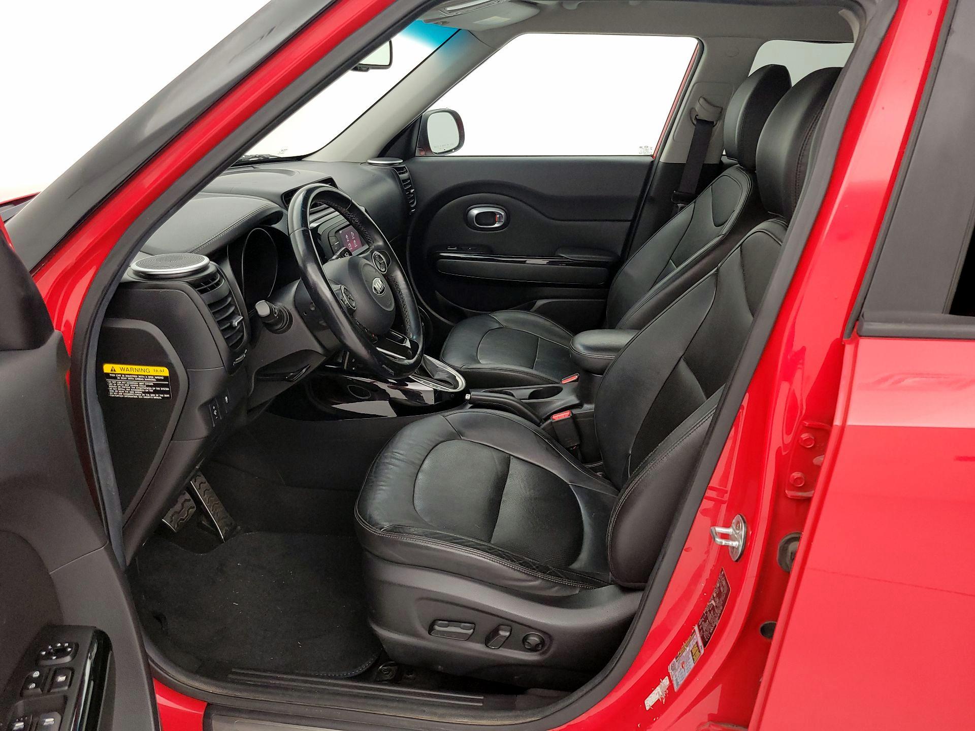 Thumbnail: 2016 Kia Soul - 11