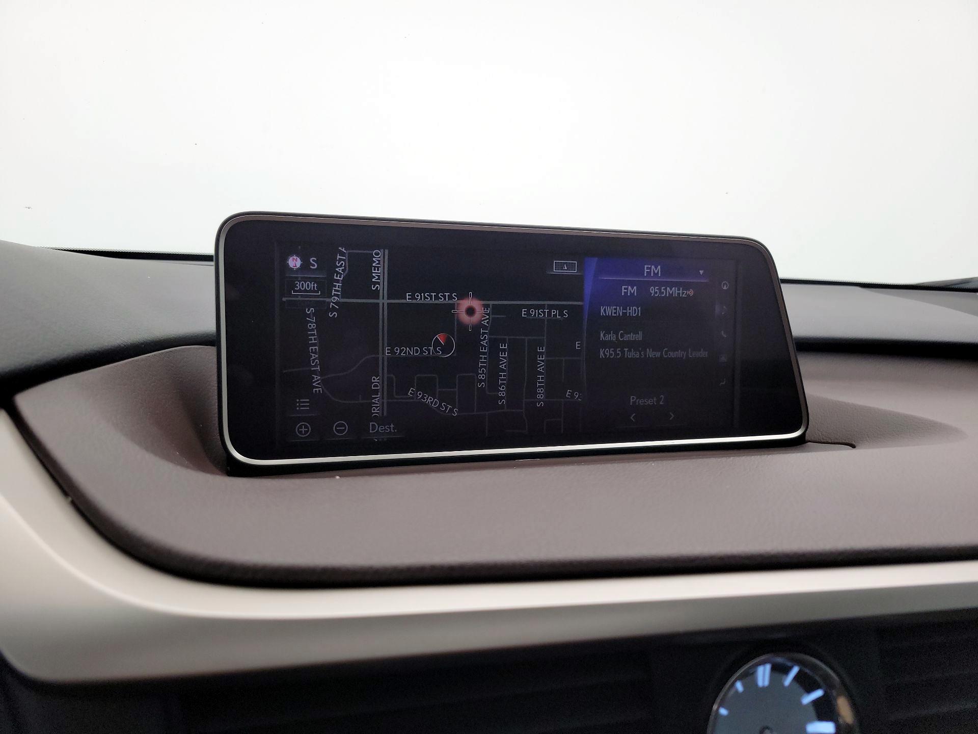 Thumbnail: 2018 Lexus RX - 14