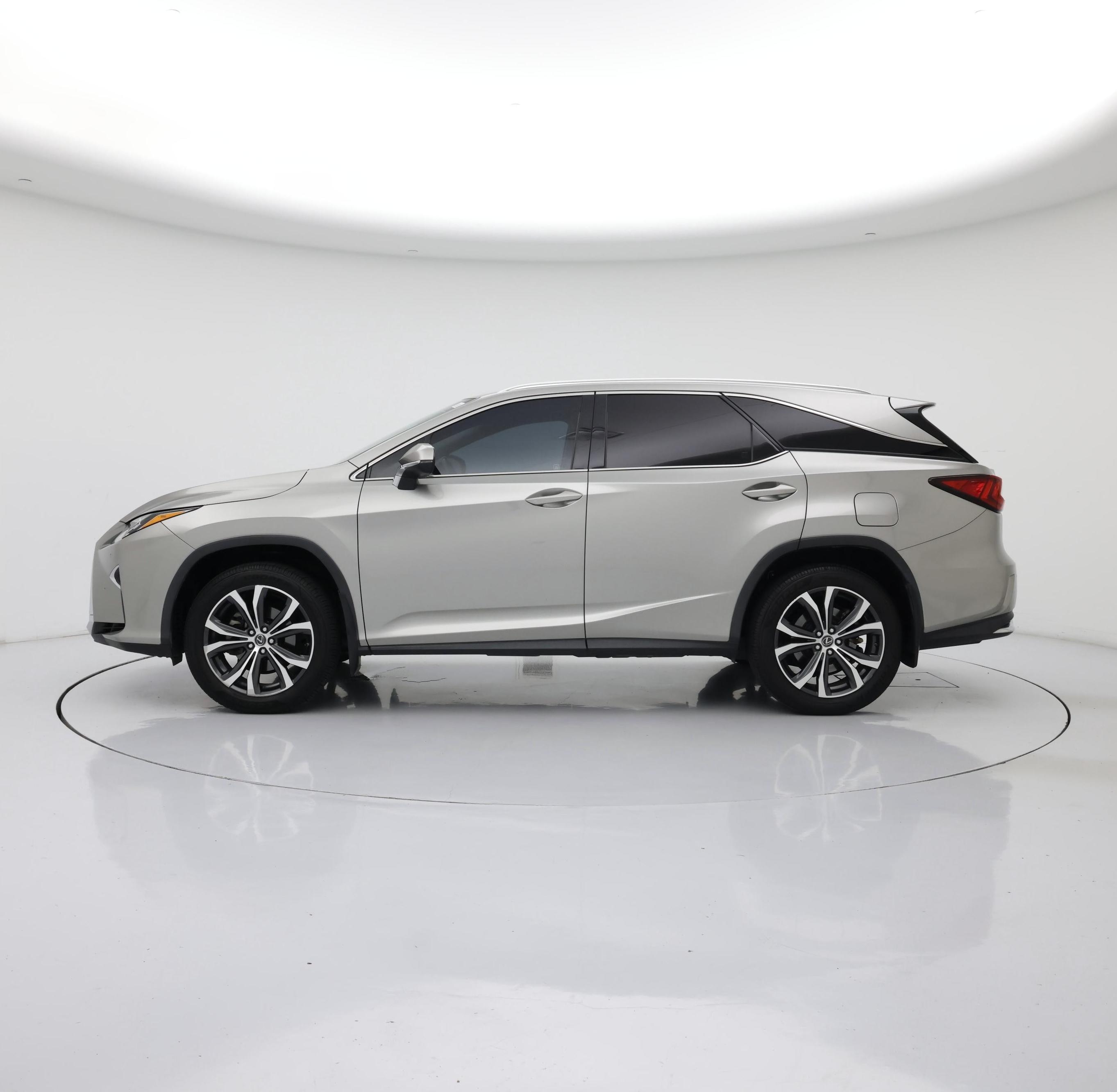 Thumbnail: 2018 Lexus RX - 3
