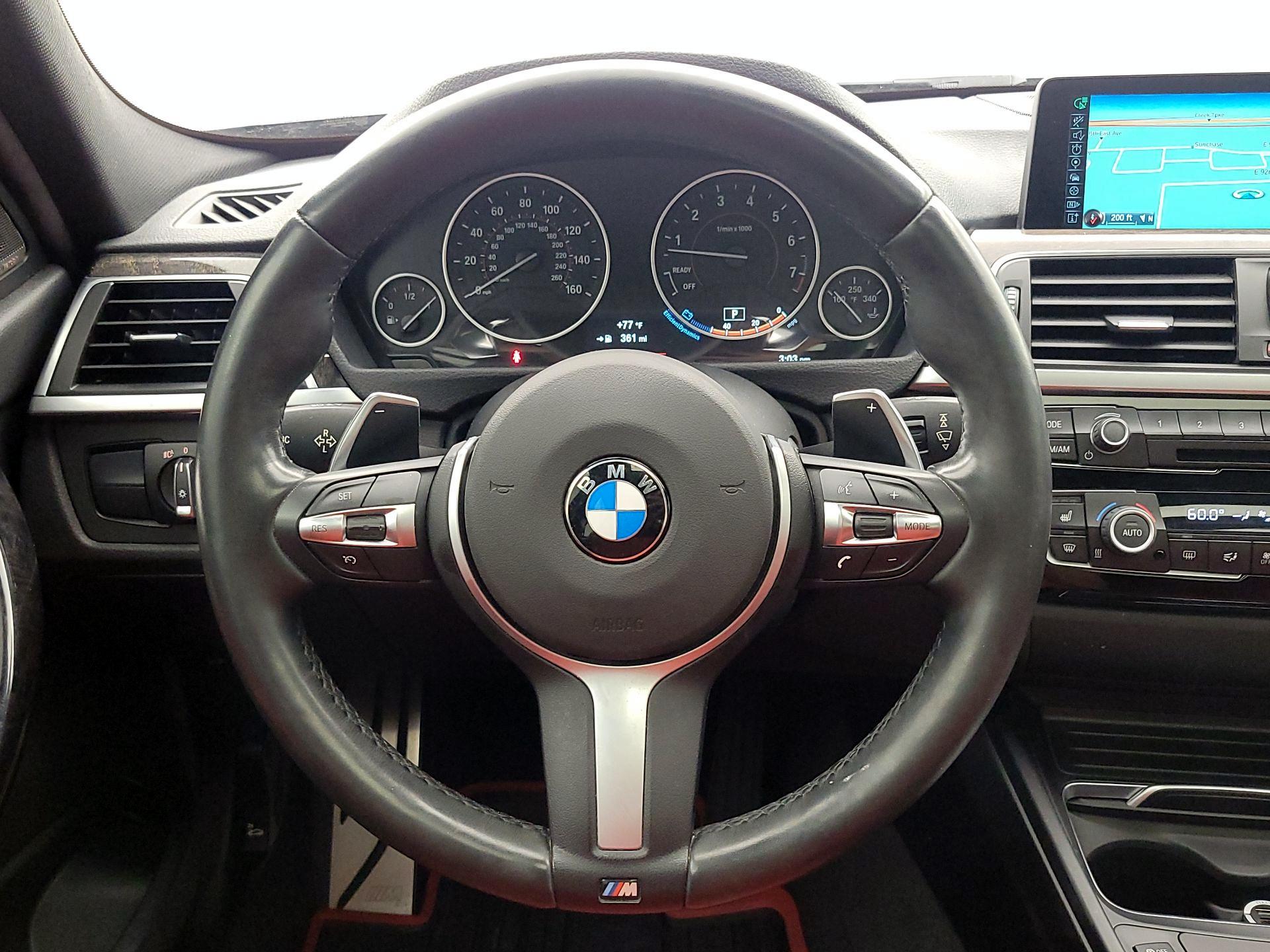 Thumbnail: 2016 BMW 3 Series - 10
