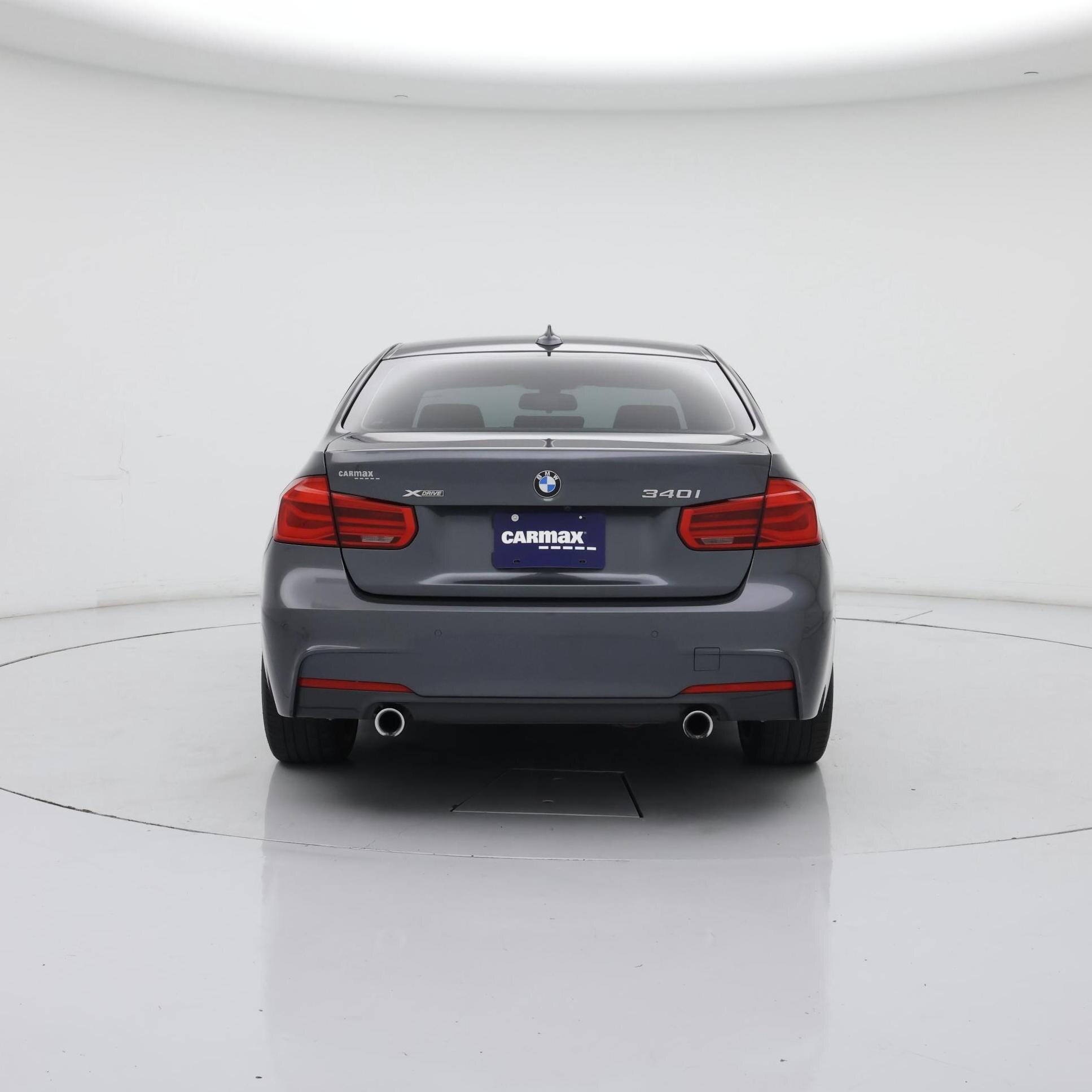 Thumbnail: 2016 BMW 3 Series - 6