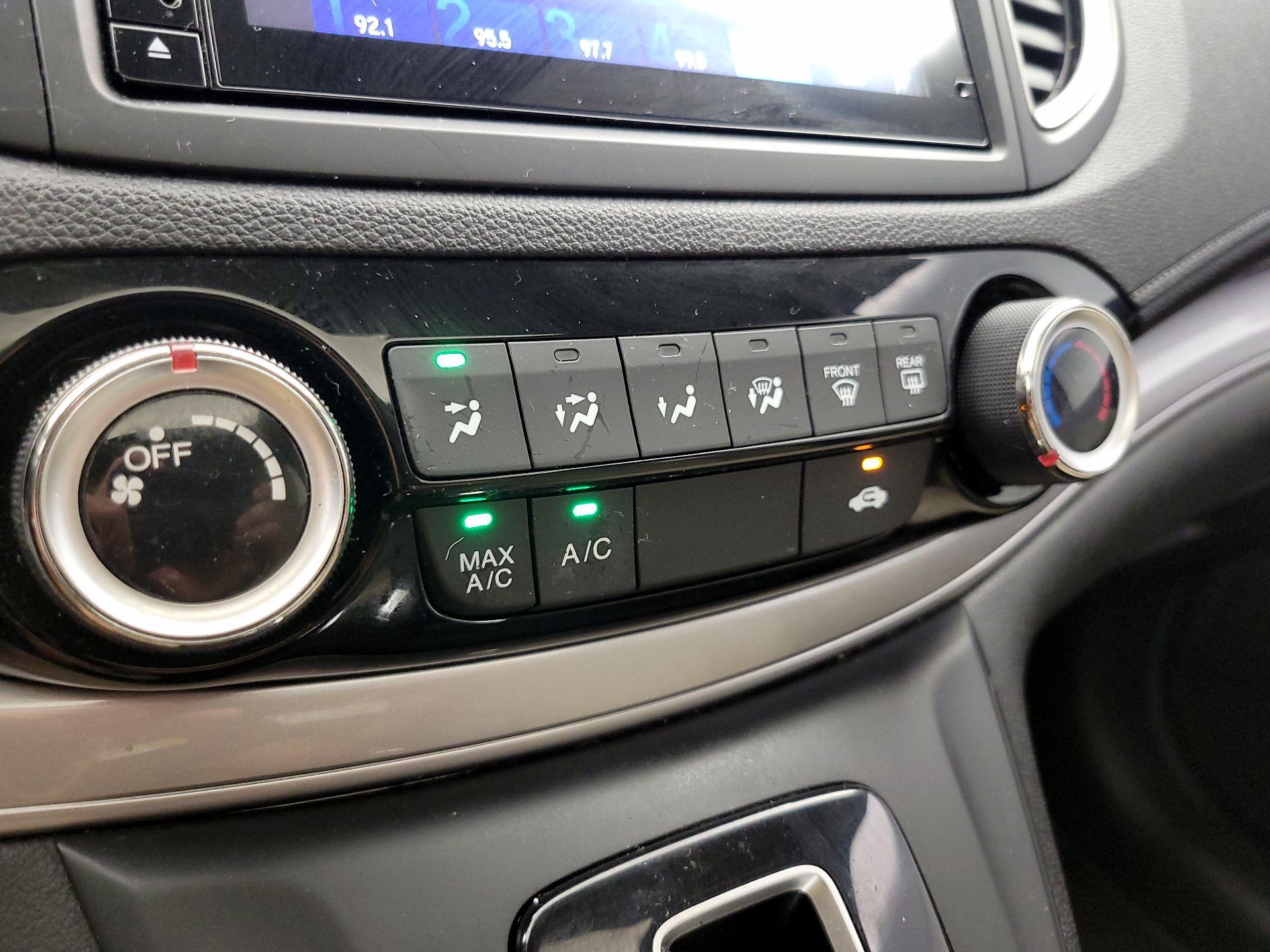 Thumbnail: 2015 Honda CR-V - 16