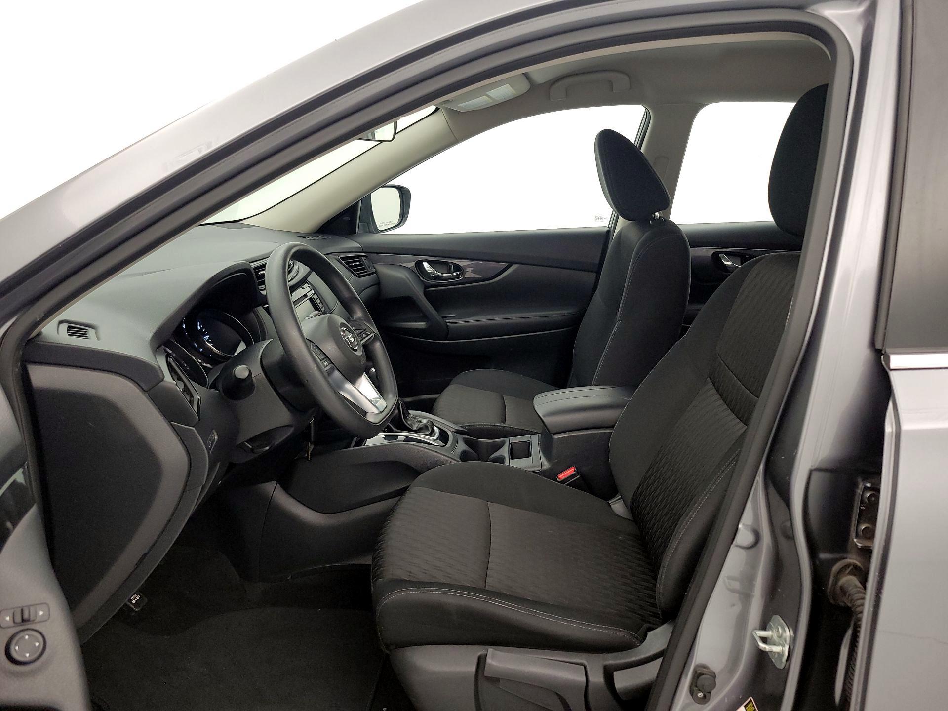 Thumbnail: 2018 Nissan Rogue - 11